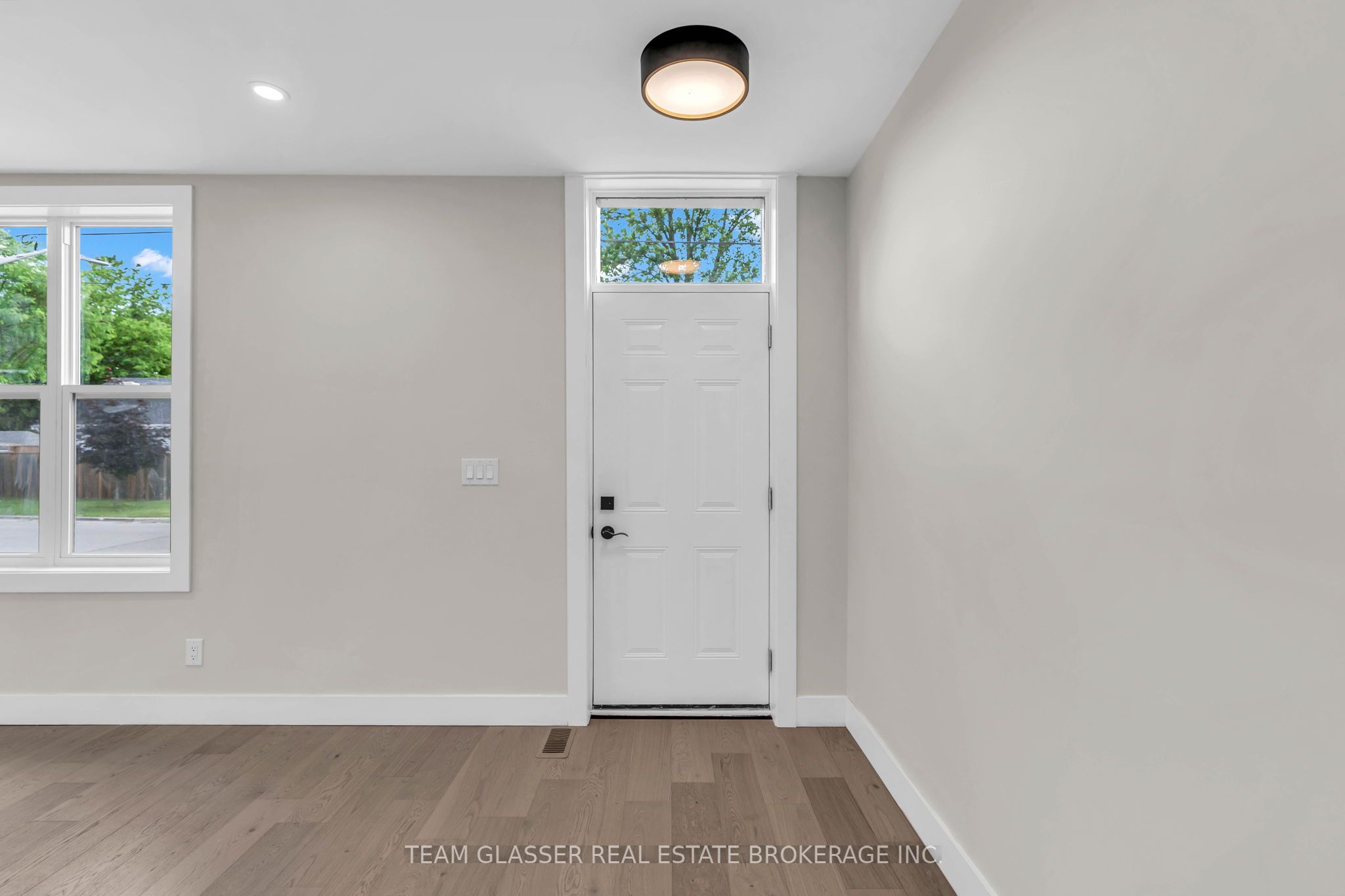 89 Elm Street, London East, ON N5Z 2K4 photo 3