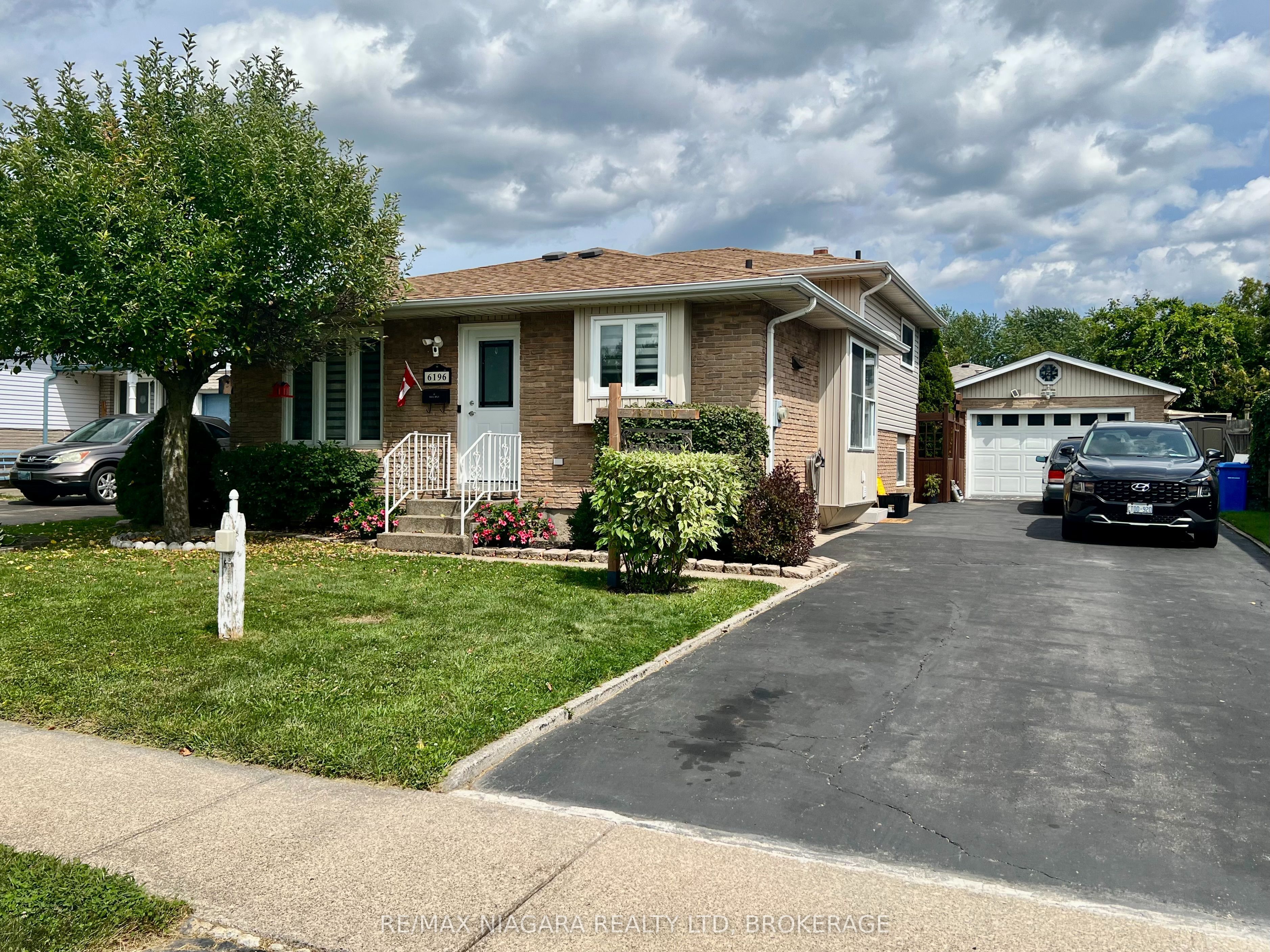 6196 Kirkland Drive, Niagara Falls, ON L2H 2A6 photo 3