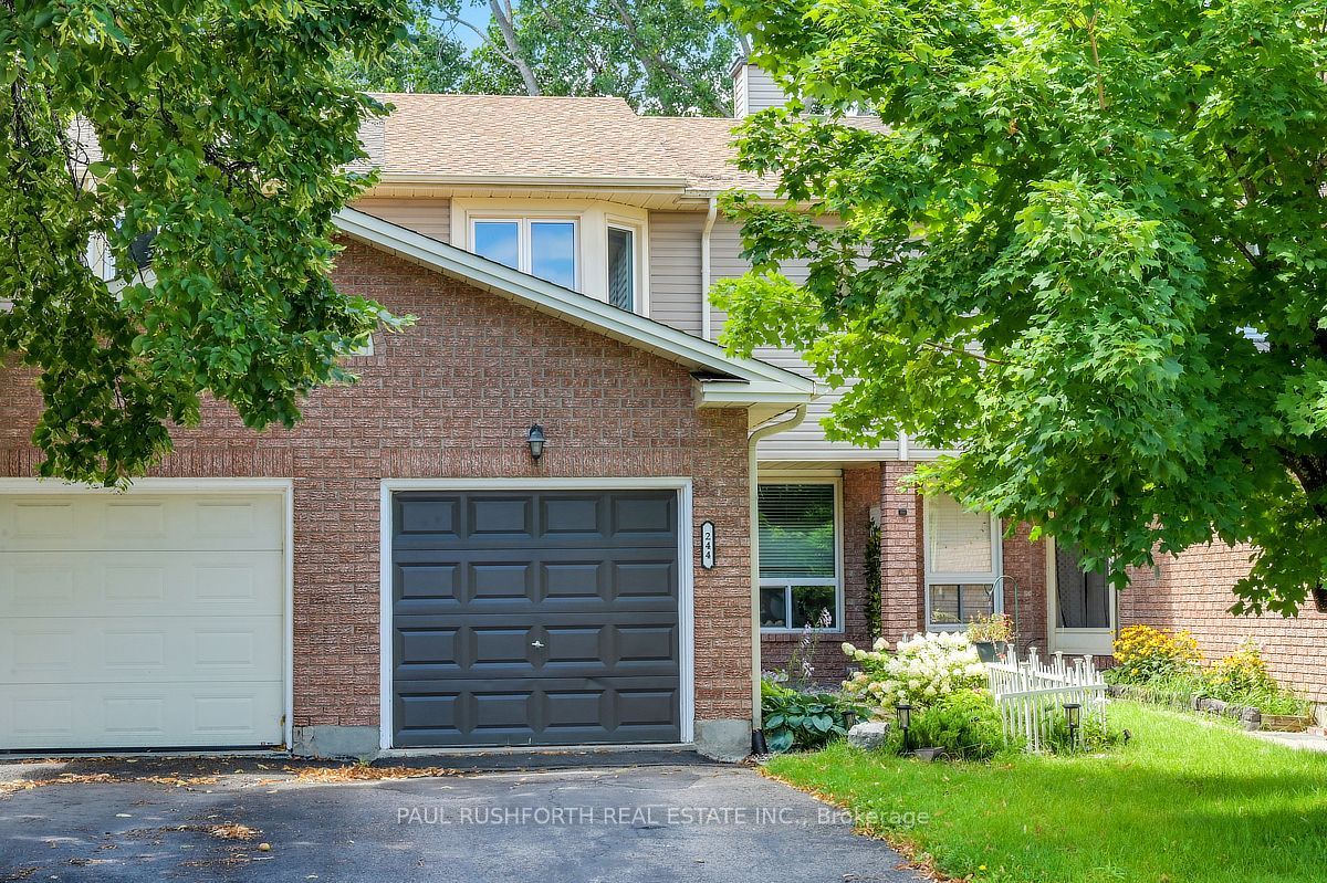244 Huntersfield Drive, Hunt Club - South Keys and Area, ON K1T 3M5