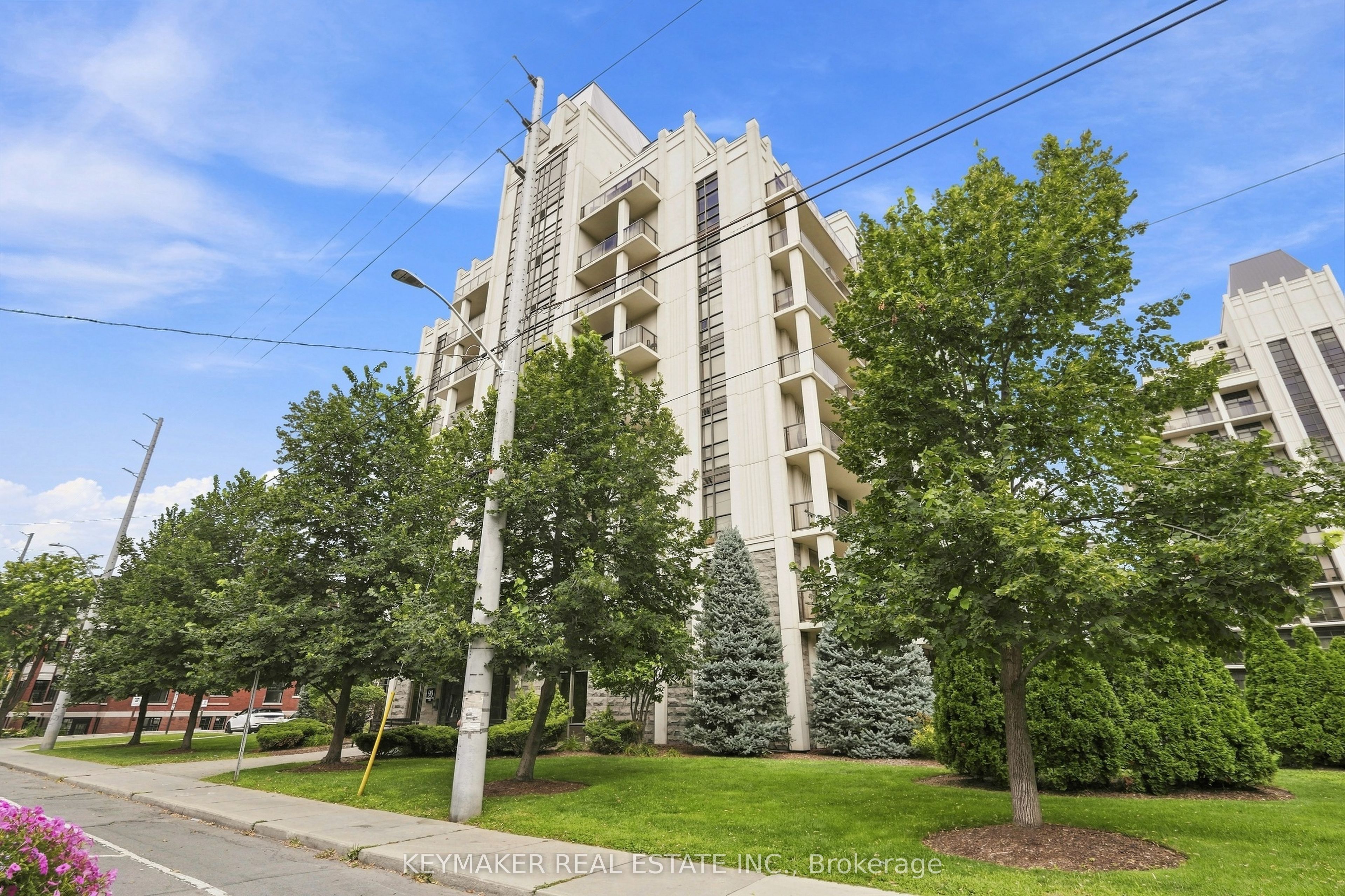 90 Charlton Avenue W 501, Hamilton, ON L8P 0B4 photo 2