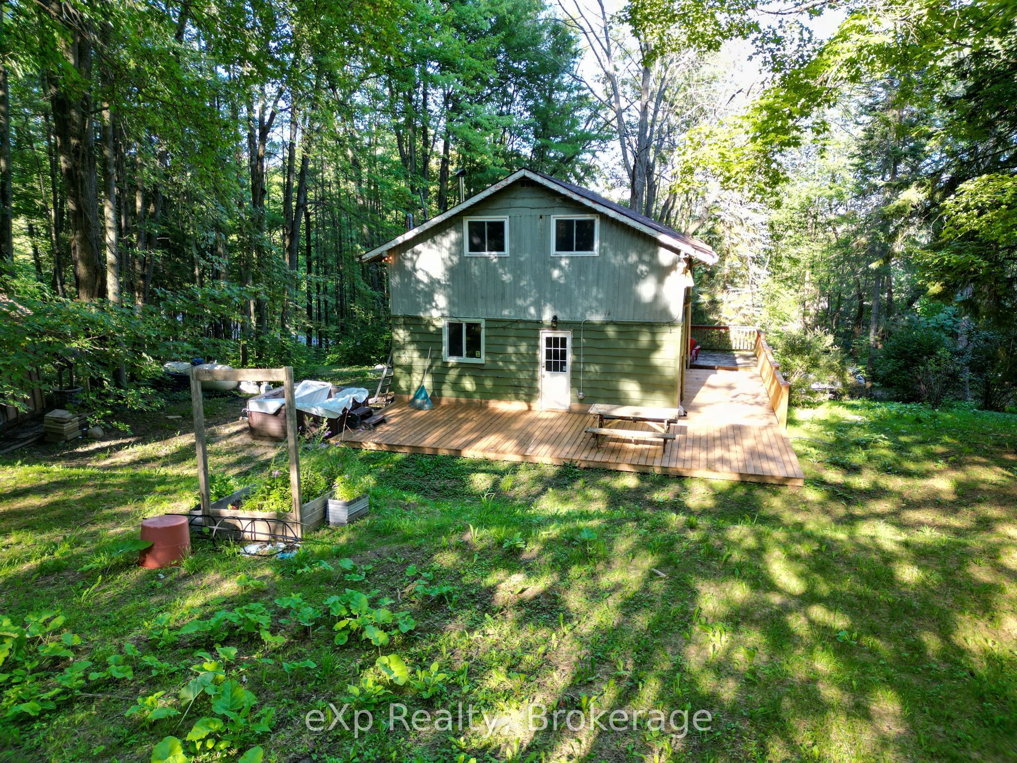 272 Bowles Bluff Road, Grey Highlands, ON N0C 1H0 photo 2