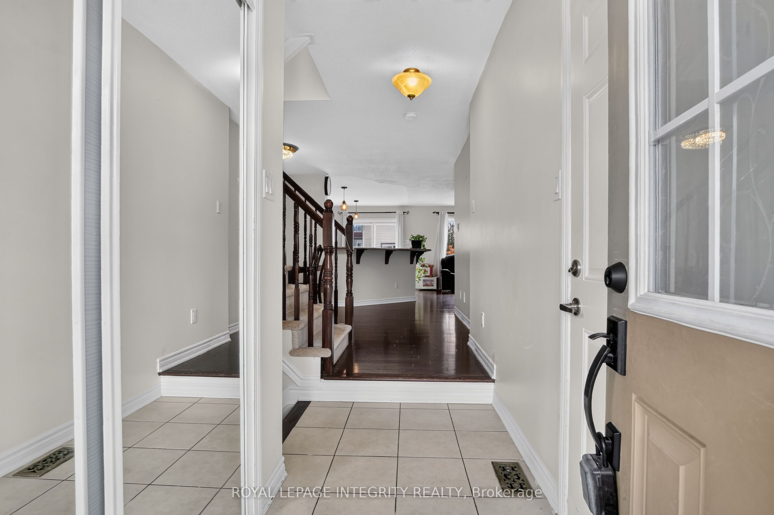 414 MEADOWHAWK Crescent, Barrhaven, ON K2J 5W7 photo 5
