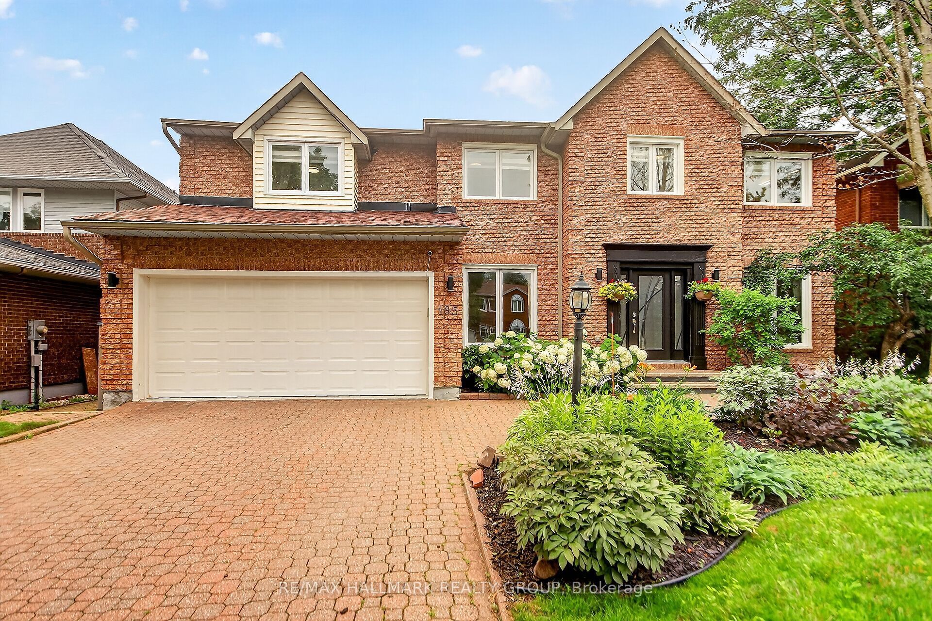 185 Knudson Drive, Kanata, ON K2K 2C3 photo 2