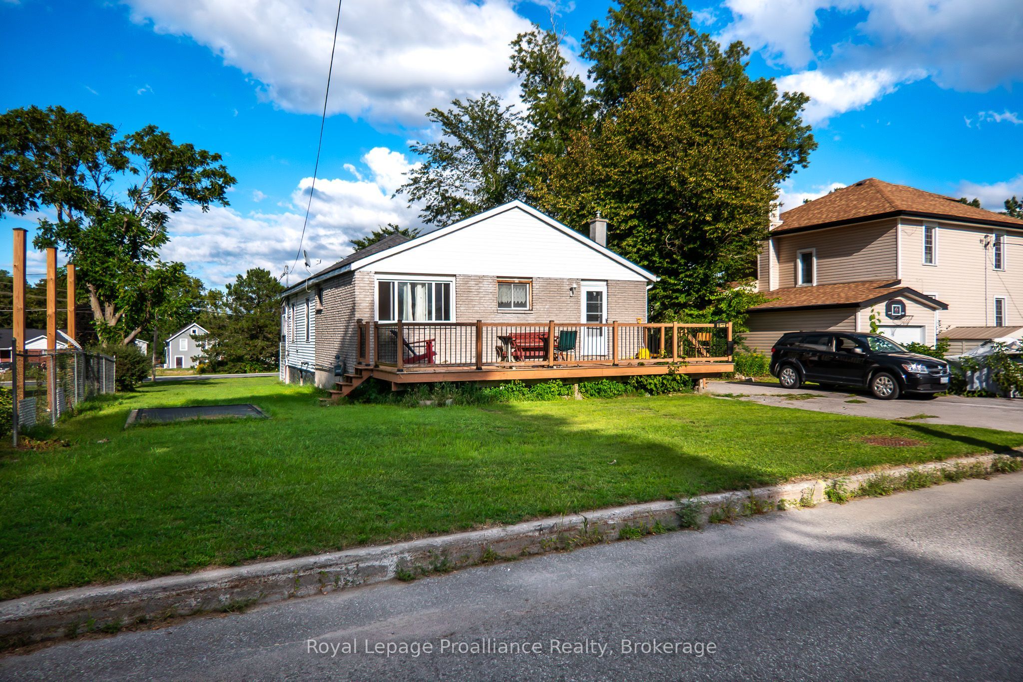 10 Wooler Road, Quinte West, ON K8V 4J5 photo 2