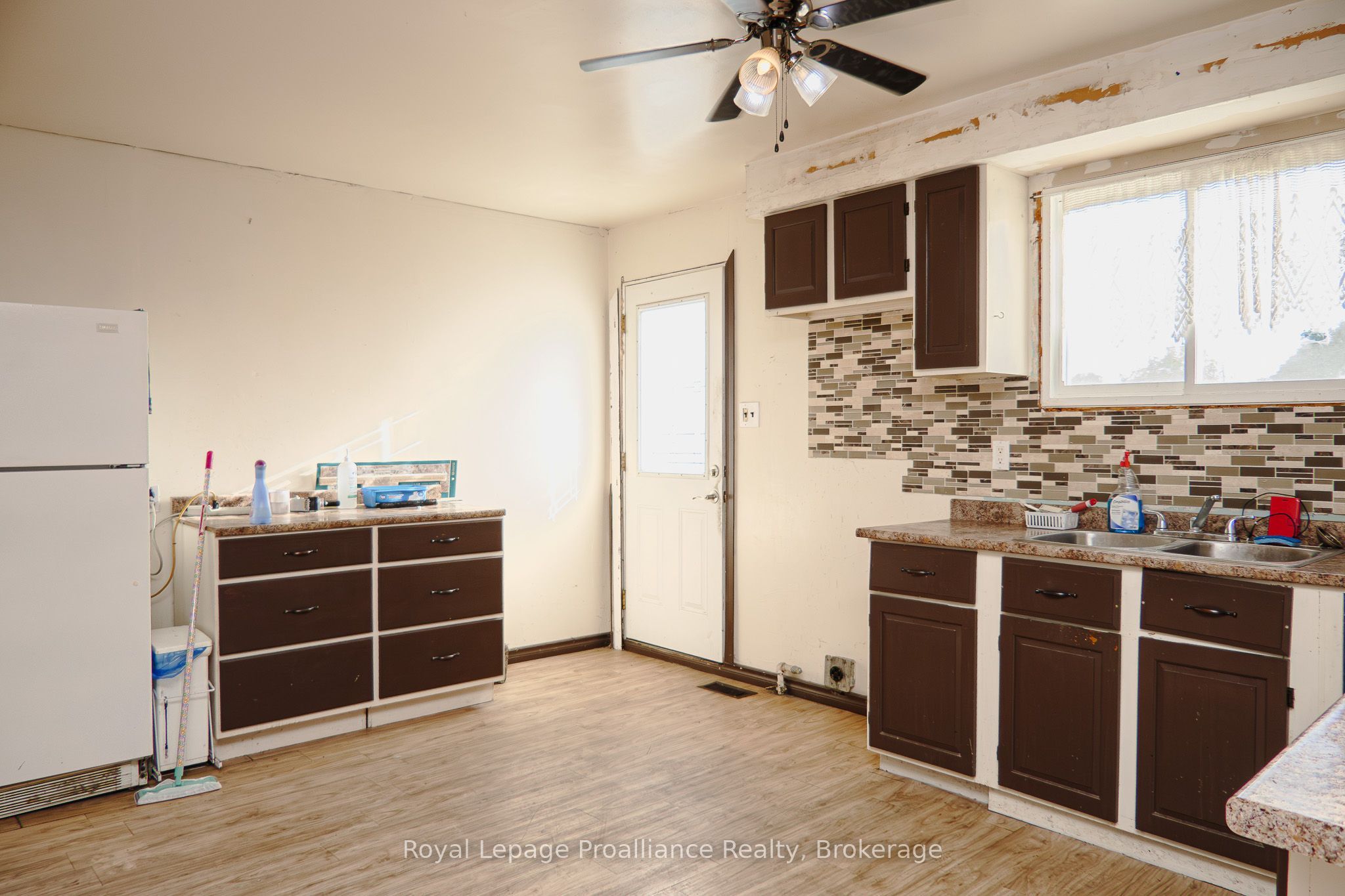 10 Wooler Road, Quinte West, ON K8V 4J5 photo 4