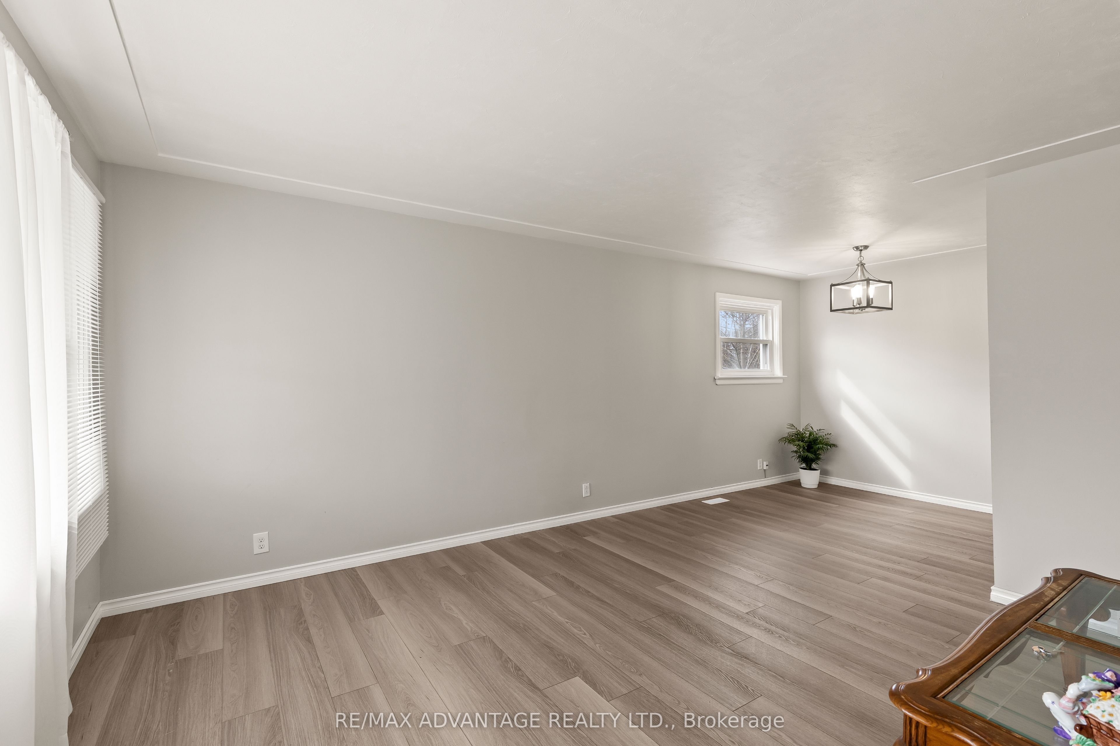 1920 Duluth Crescent, London East, ON N5V 1H7 photo 5