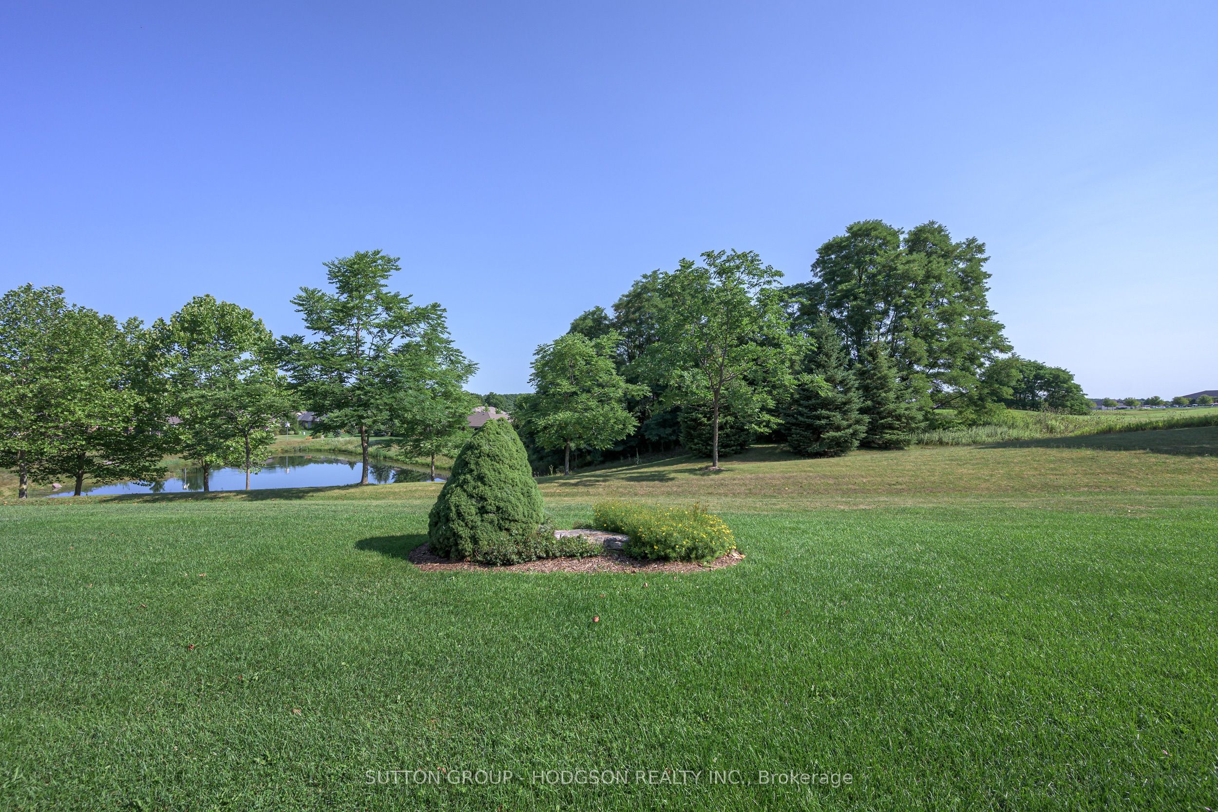 2304 Jack Nash Drive, London South, ON N6K 5R3 photo 3