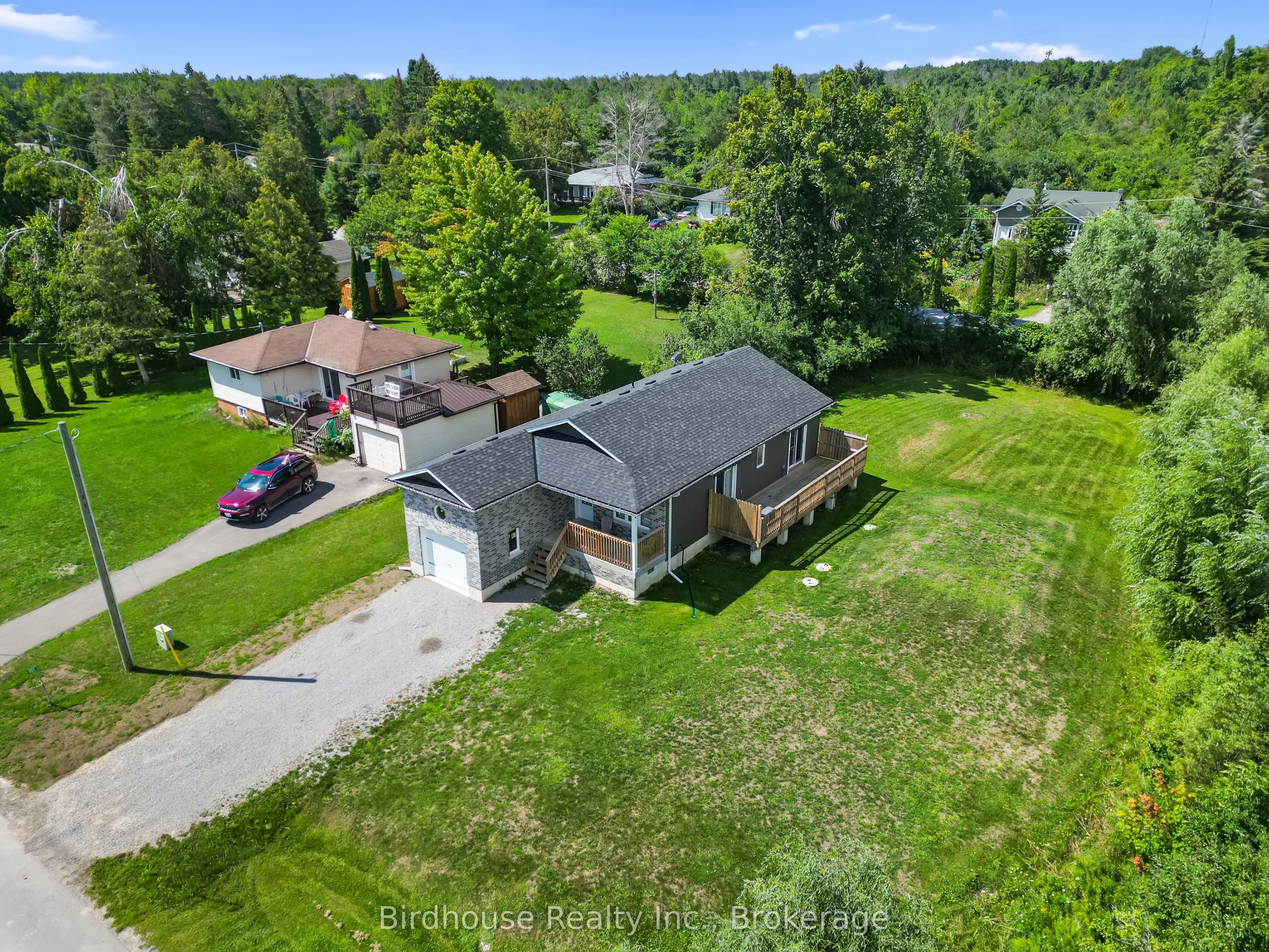 223 Crosby Drive, Kawartha Lakes, ON K0M 1A0 photo 2