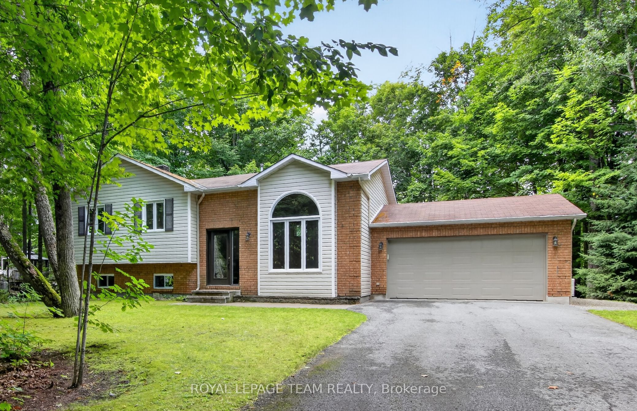 126 MOCKINGBIRD Lane, Beckwith, ON K0A 1B0