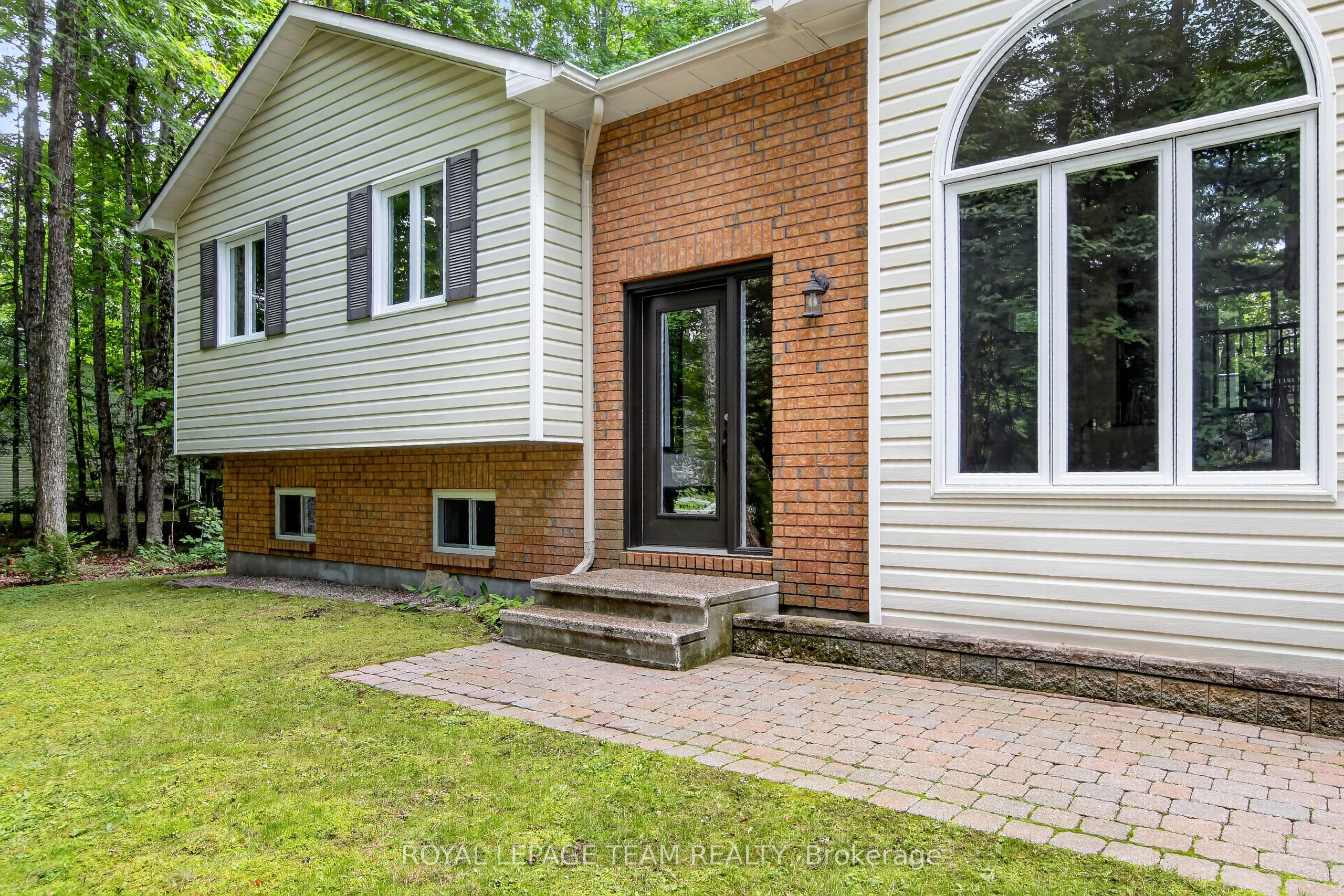 126 MOCKINGBIRD Lane, Beckwith, ON K0A 1B0 photo 2