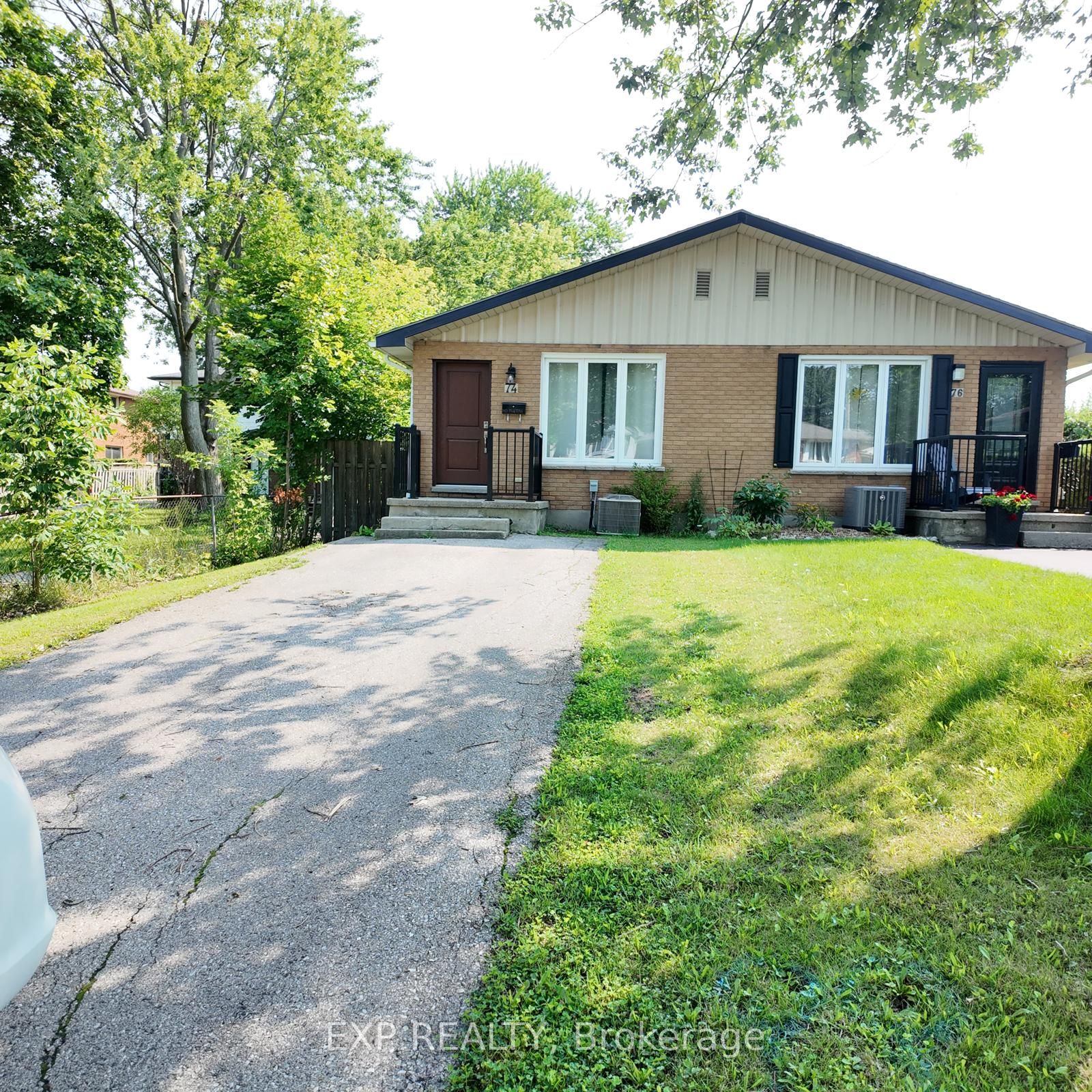 74 Almond Road Upper, London South, ON N5Z 4C4