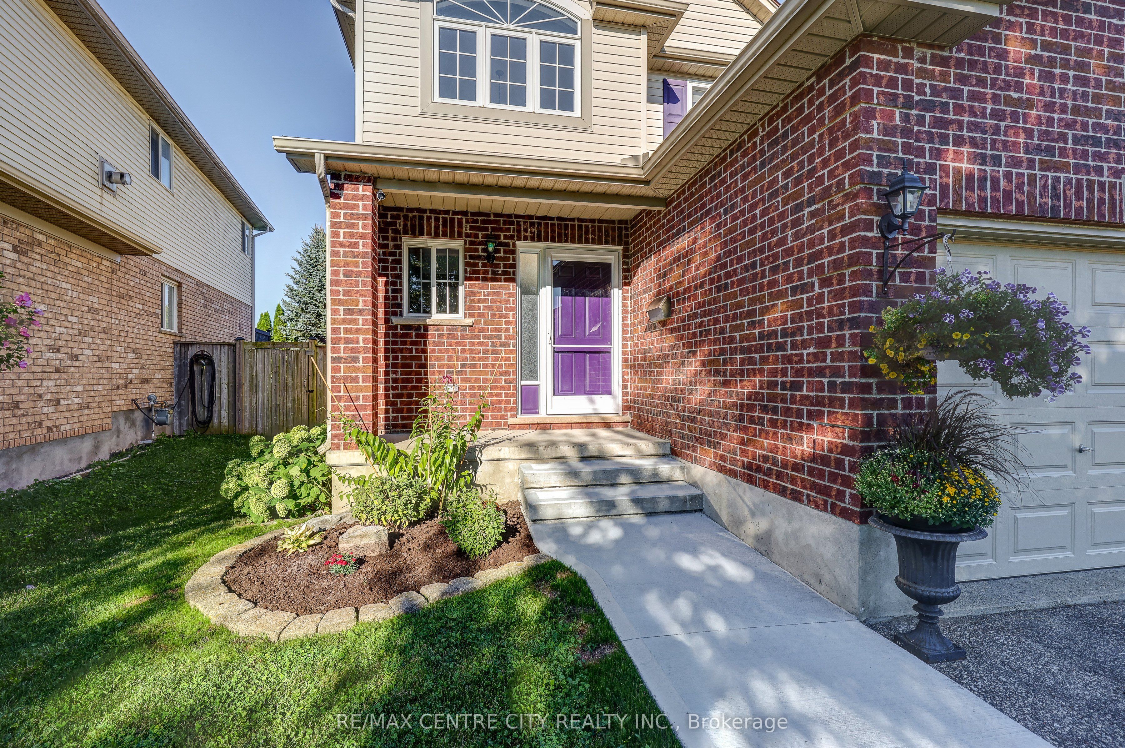 42134 Mcbain Line, Central Elgin, ON N5P 4R1 photo 3