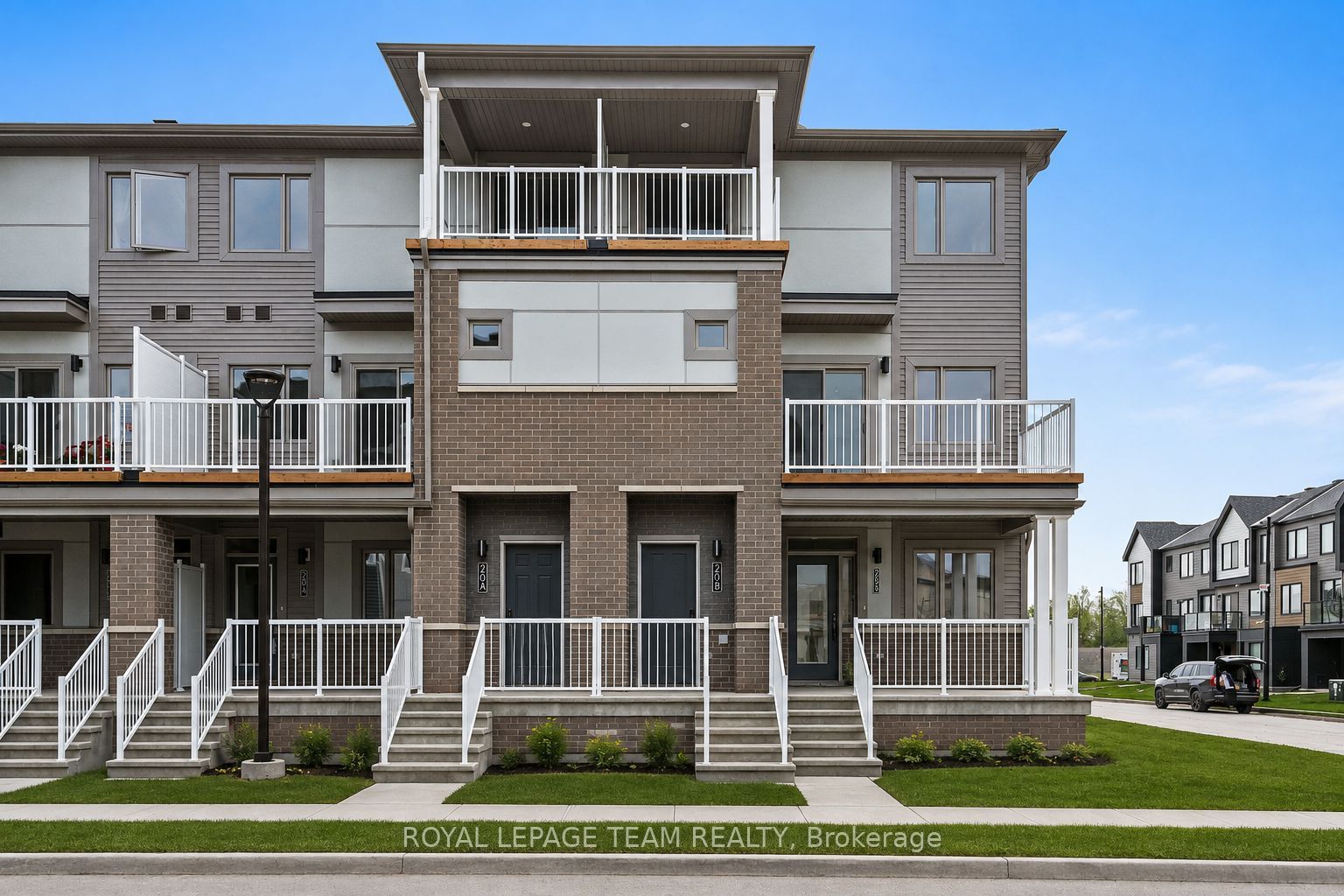 2031 Blossite Private, Barrhaven, ON K2J 7J5