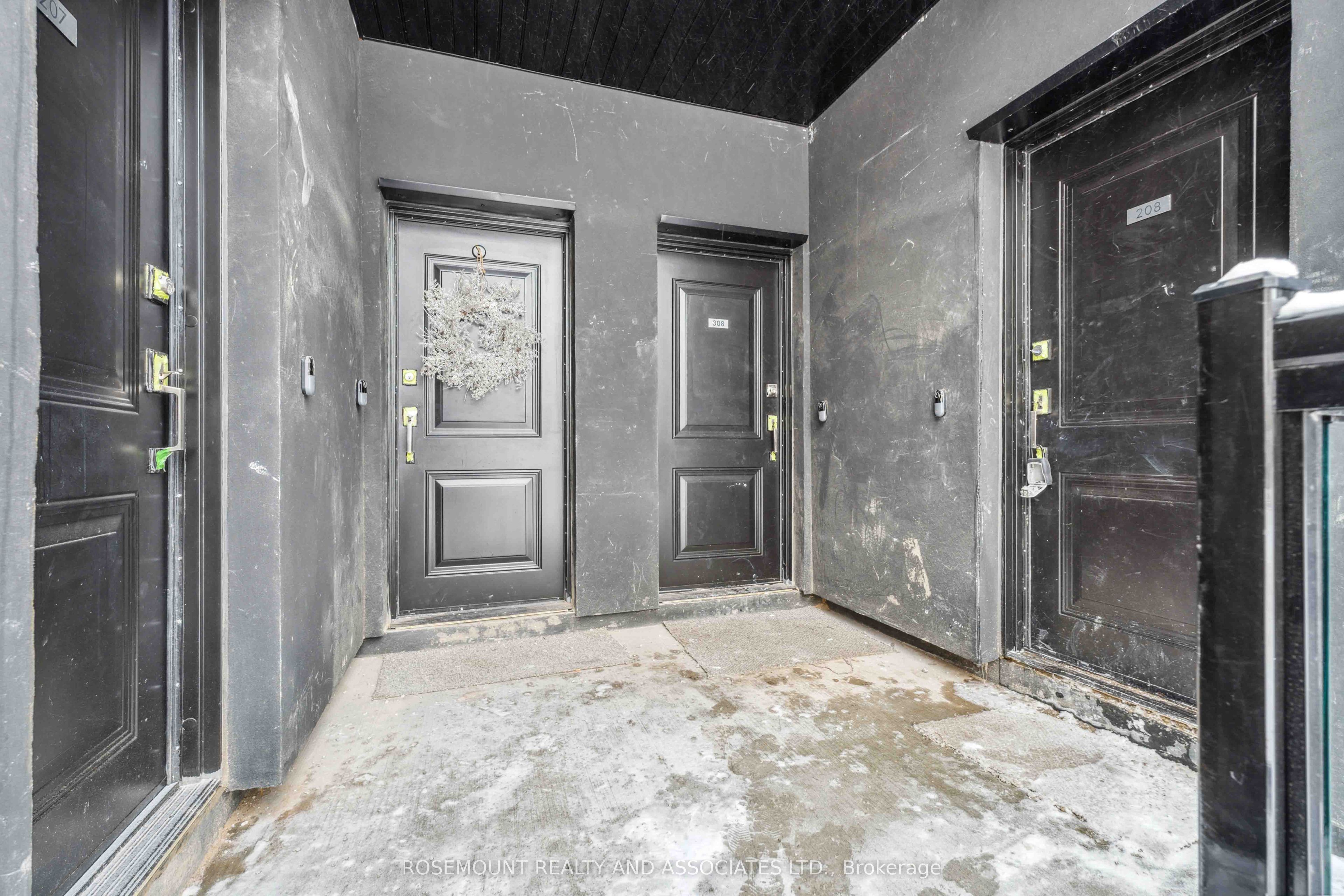 7277 Wilson Crescent 308, Niagara Falls, ON L2G 4R8 photo 4