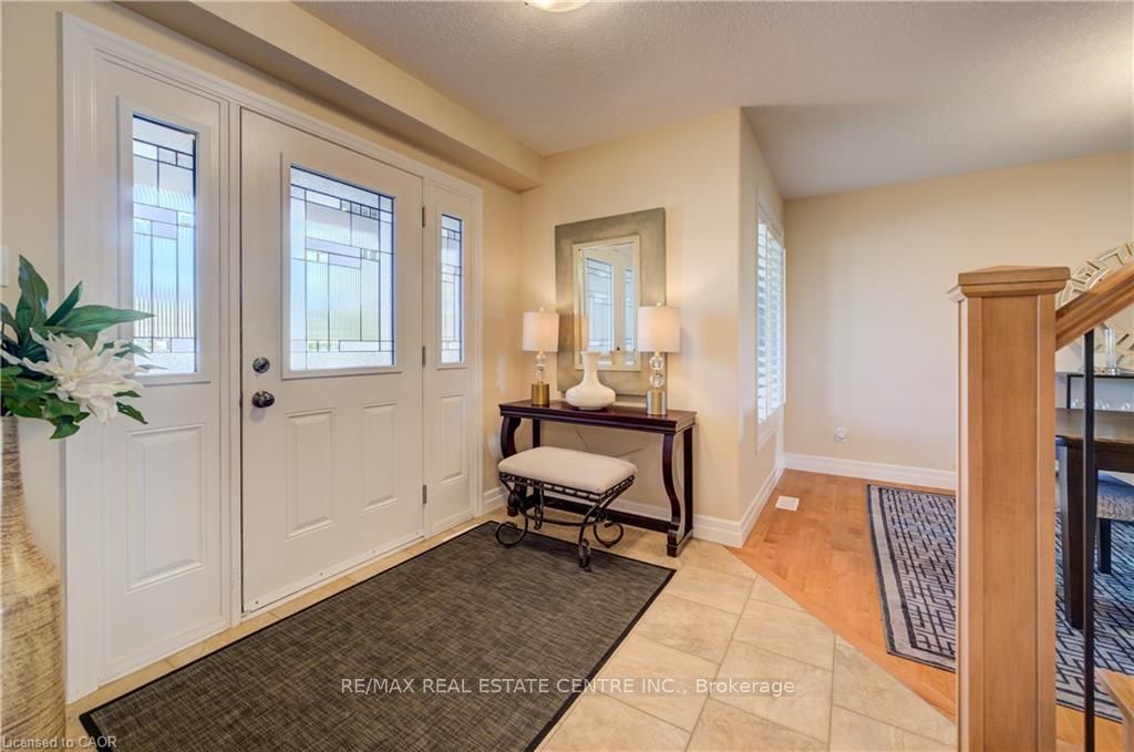 135 Gerber Meadows Drive, Wellesley, ON N0B 2T0 photo 4