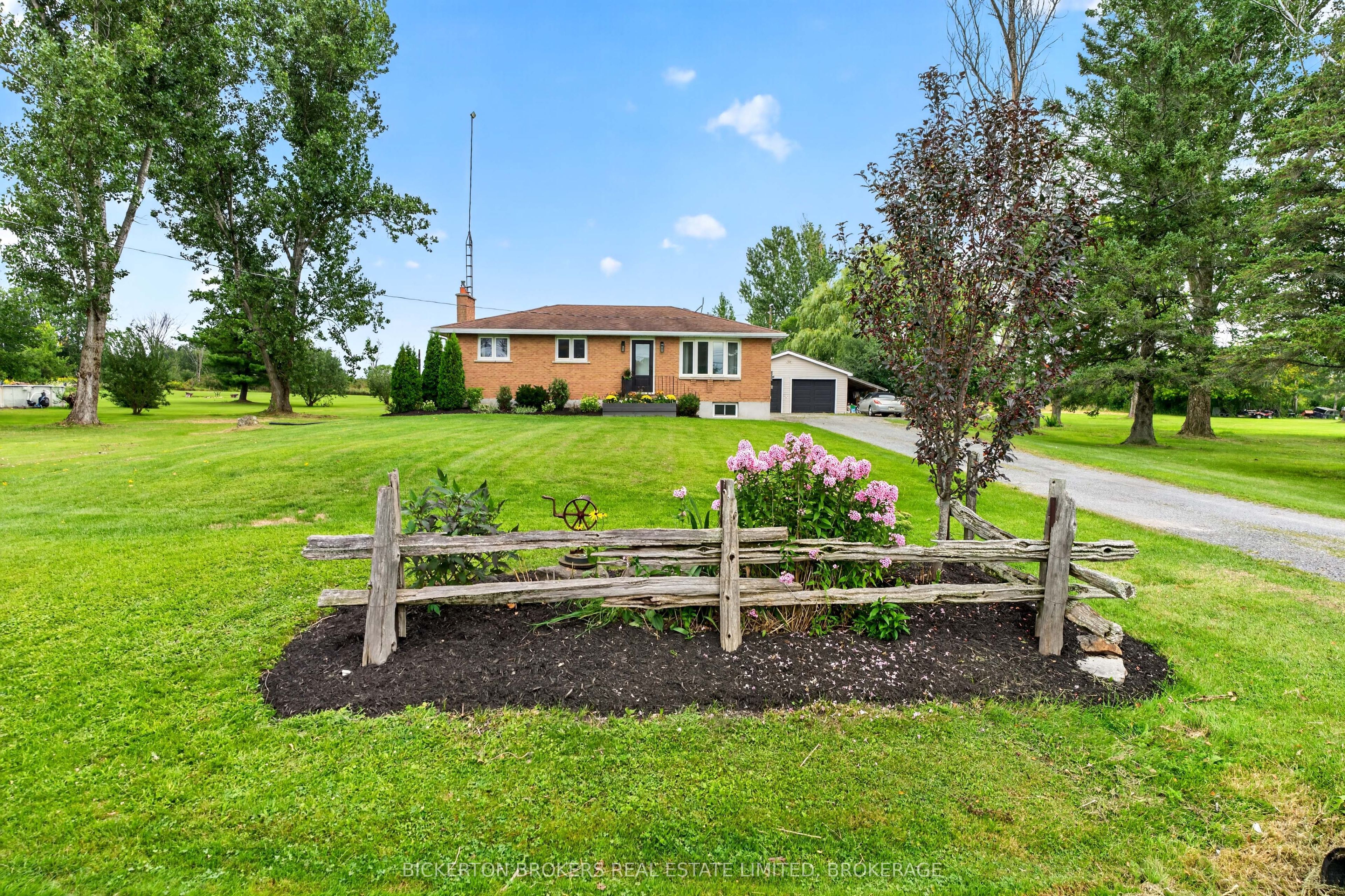 62 Haig Road, Front of Leeds & Seeleys Bay, ON K7G 2V4 photo 5