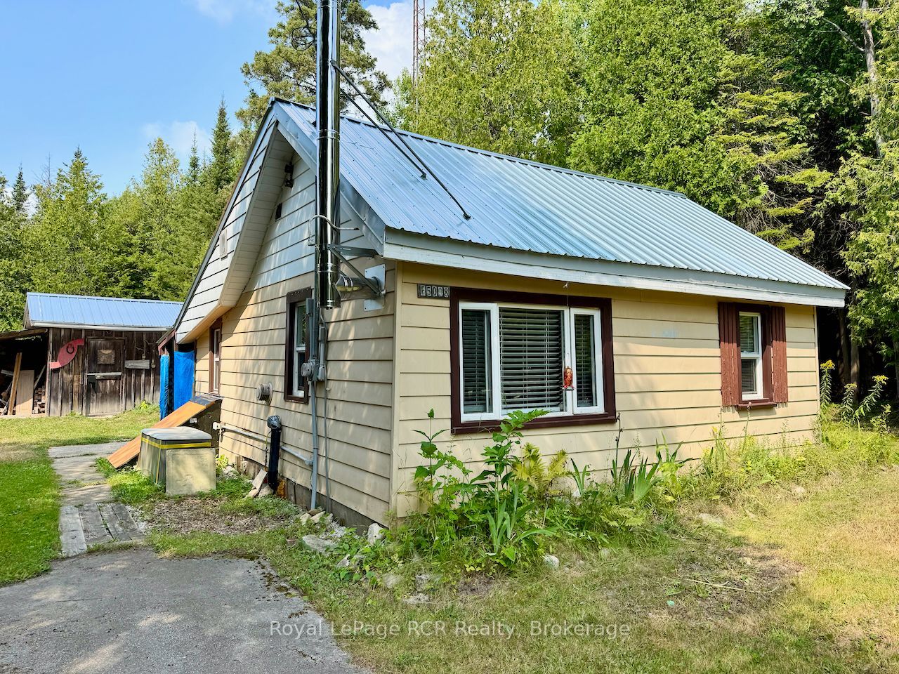 568 Stokes Bay Road, Northern Bruce Peninsula, ON N0H 1W0 photo 3