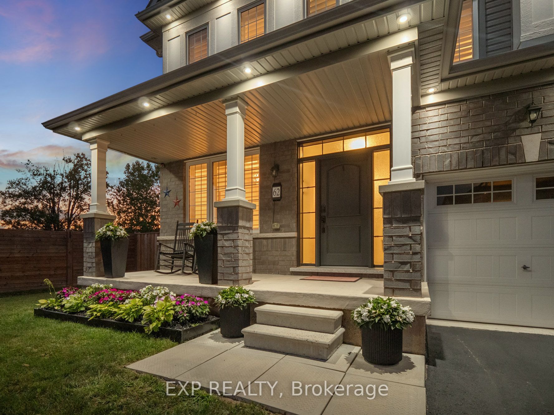 62 Esther Crescent, Thorold, ON L3B 0G2 photo 2