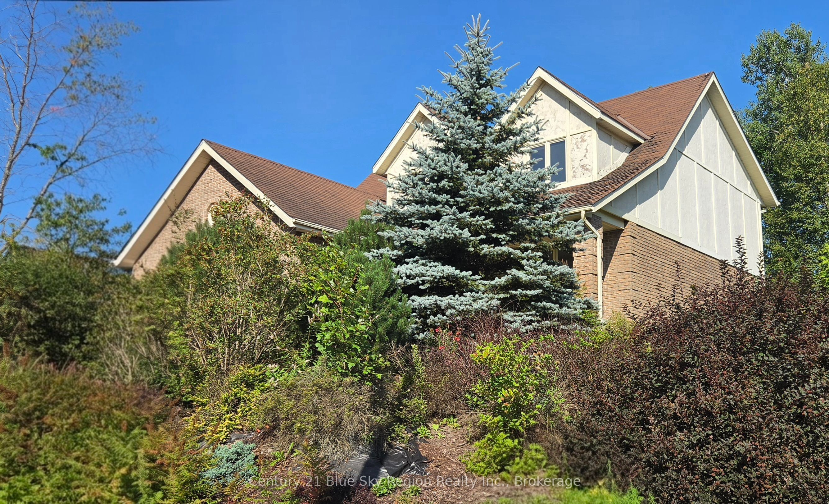185 Mclean Road N, North Bay, ON P1A 4H7 photo 2