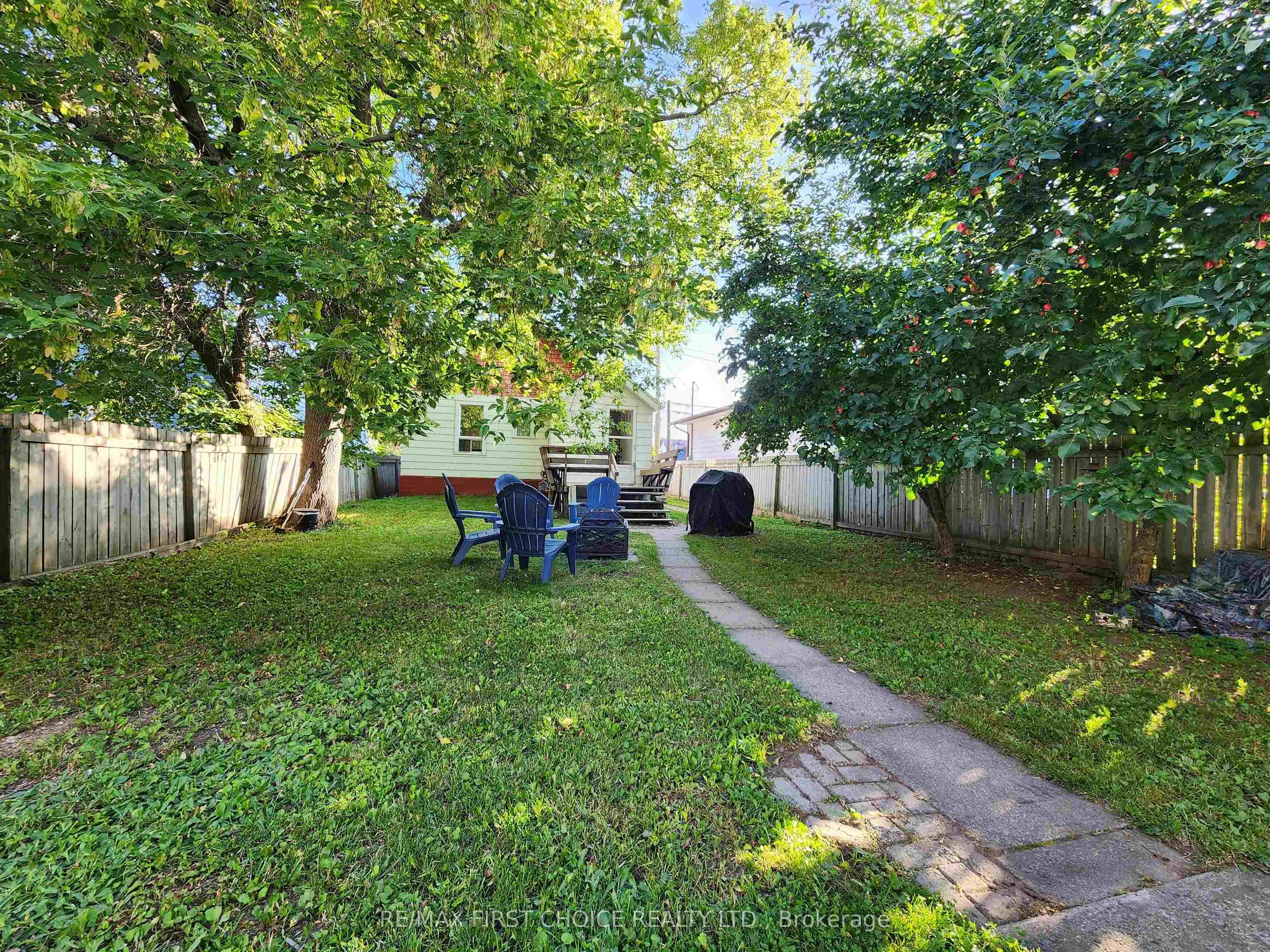 587 Tupper Street, Thunder Bay, ON P7A 4A1 photo 4