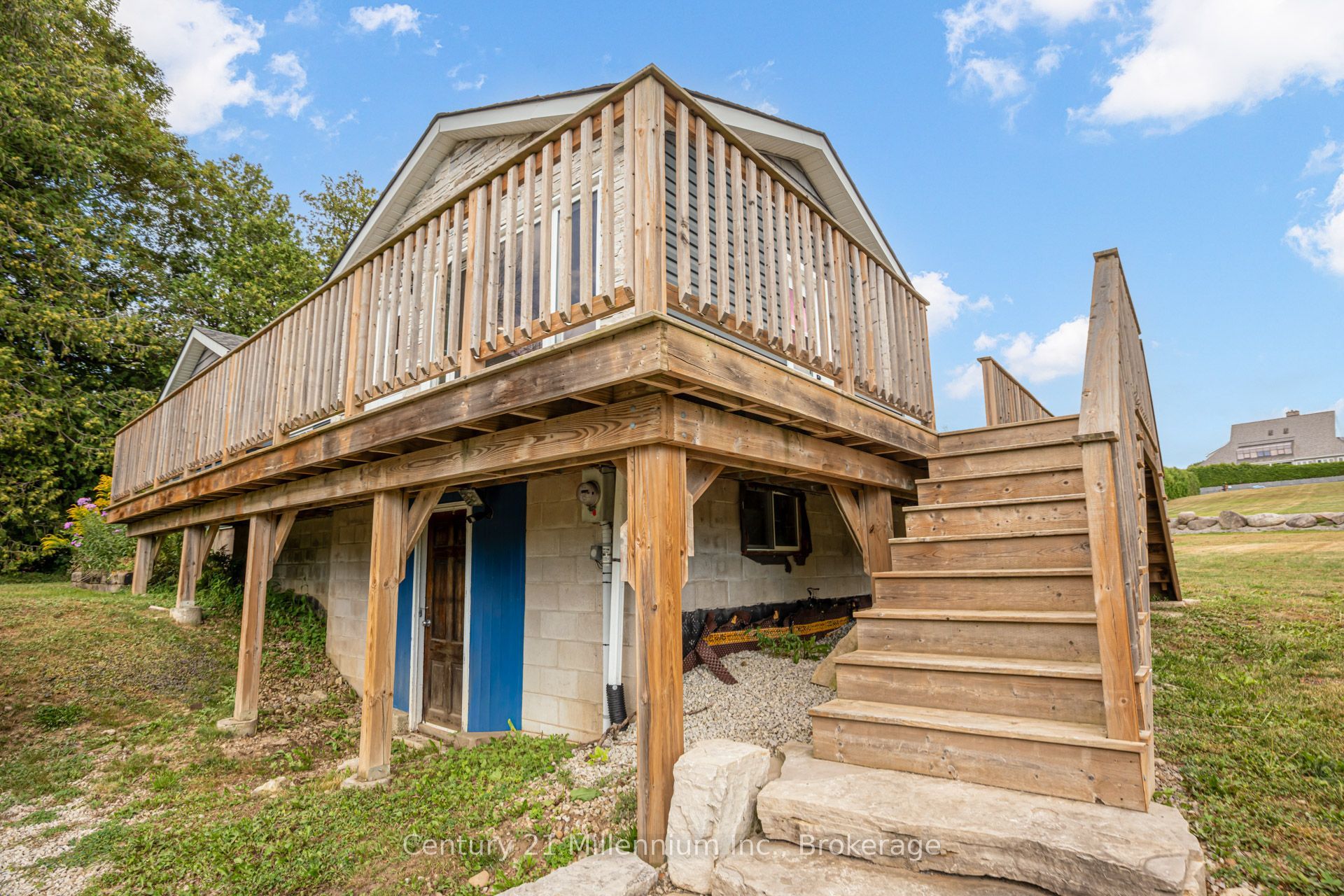162 Lakeshore Road, Georgian Bluffs, ON N0H 2T0 photo 4
