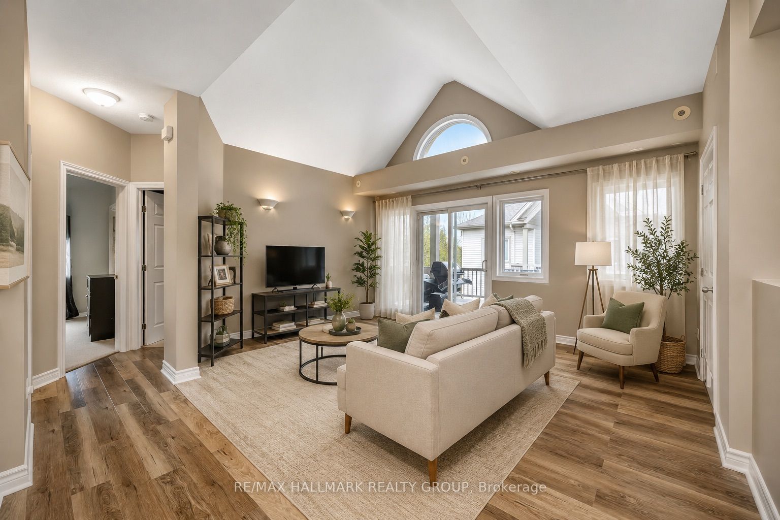 1109 Stittsville Main Street L, Stittsville - Munster - Richmond, ON K2S 0C8 photo 3