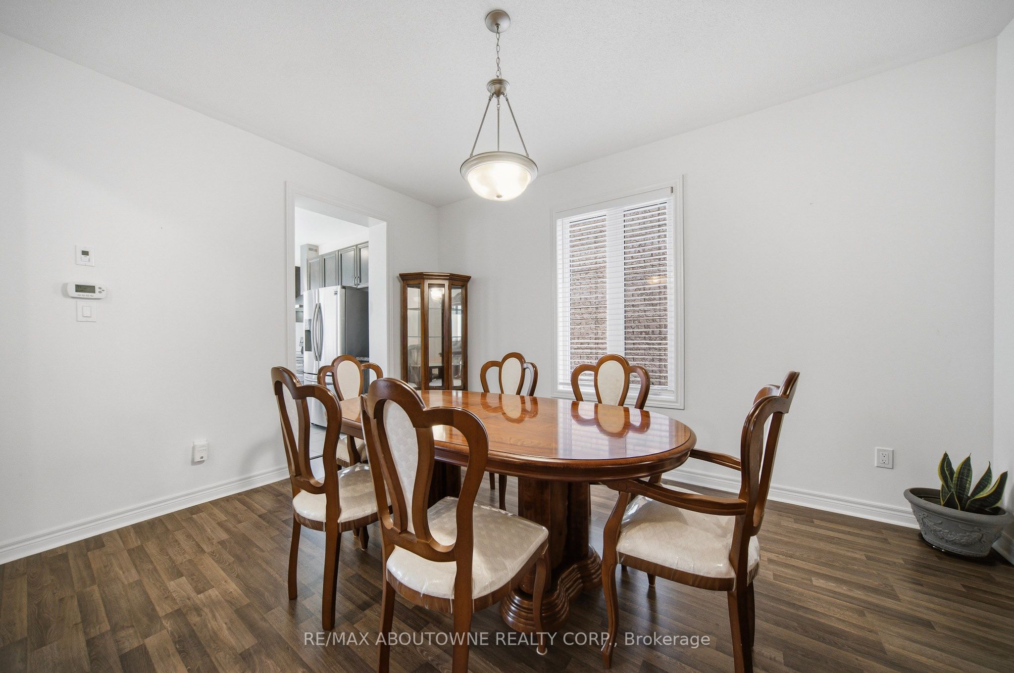12 Oldham Avenue, Brant, ON N3L 0G7 photo 4