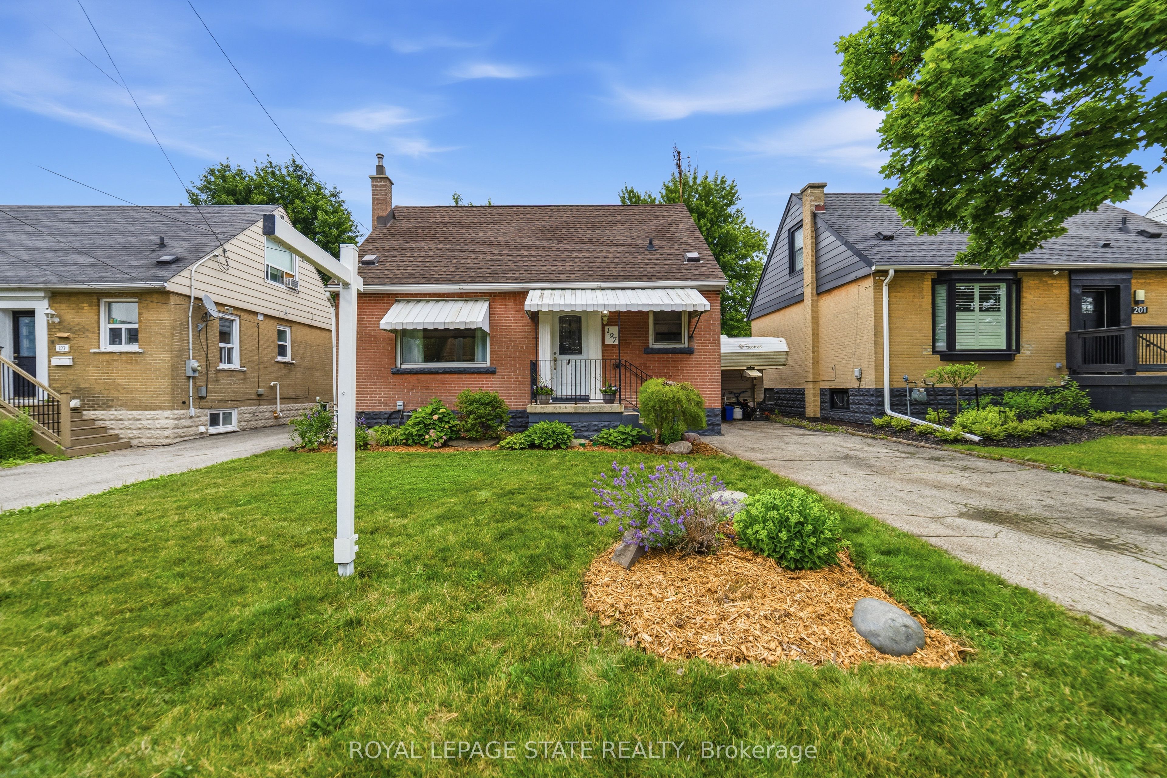 197 East 12th Street, Hamilton, ON L9A 3X5 photo 2