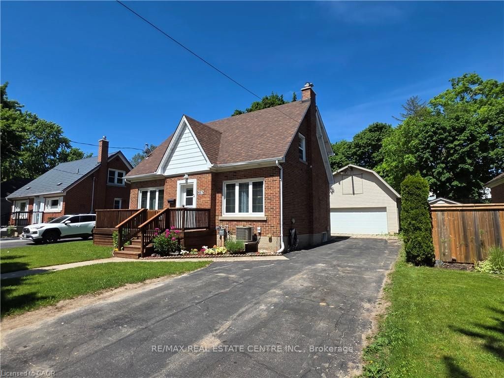 76 Brentwood Avenue, Kitchener, ON N2H 2C8 photo 2
