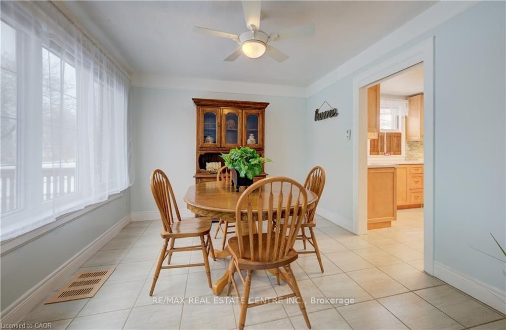 76 Brentwood Avenue, Kitchener, ON N2H 2C8 photo 4