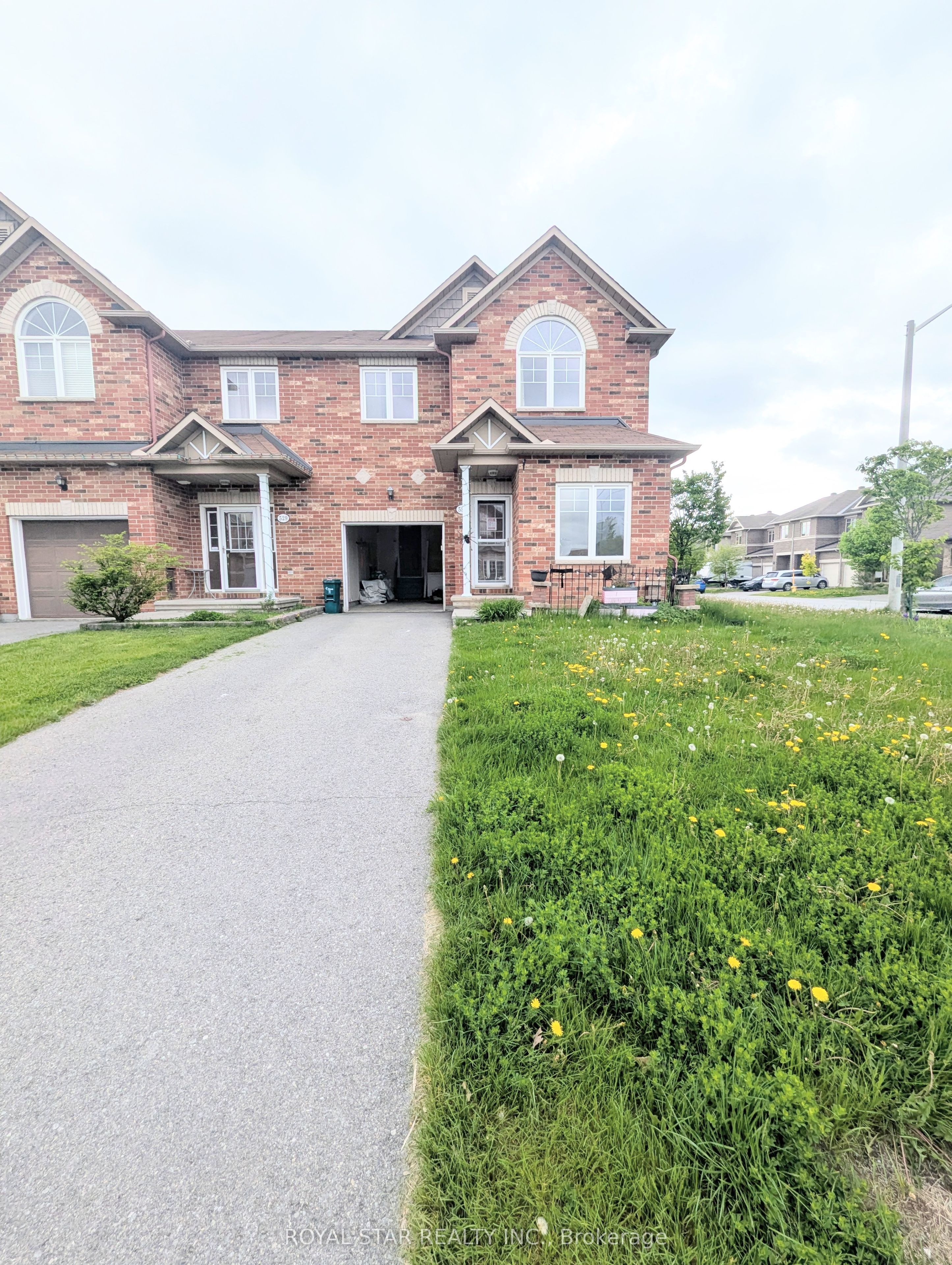 531 Fordell Avenue, Kanata, ON K2W 0B7 photo 2