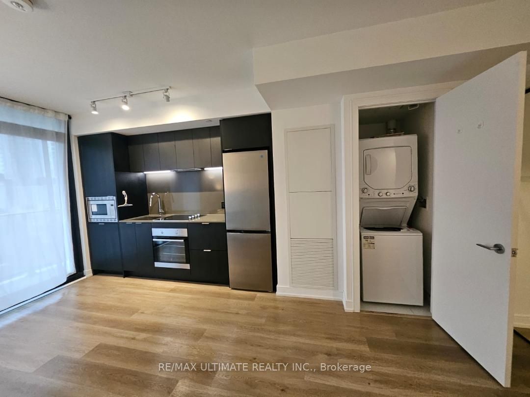 1 Jarvis Street 809, Hamilton, ON L8R 0A8 photo 4