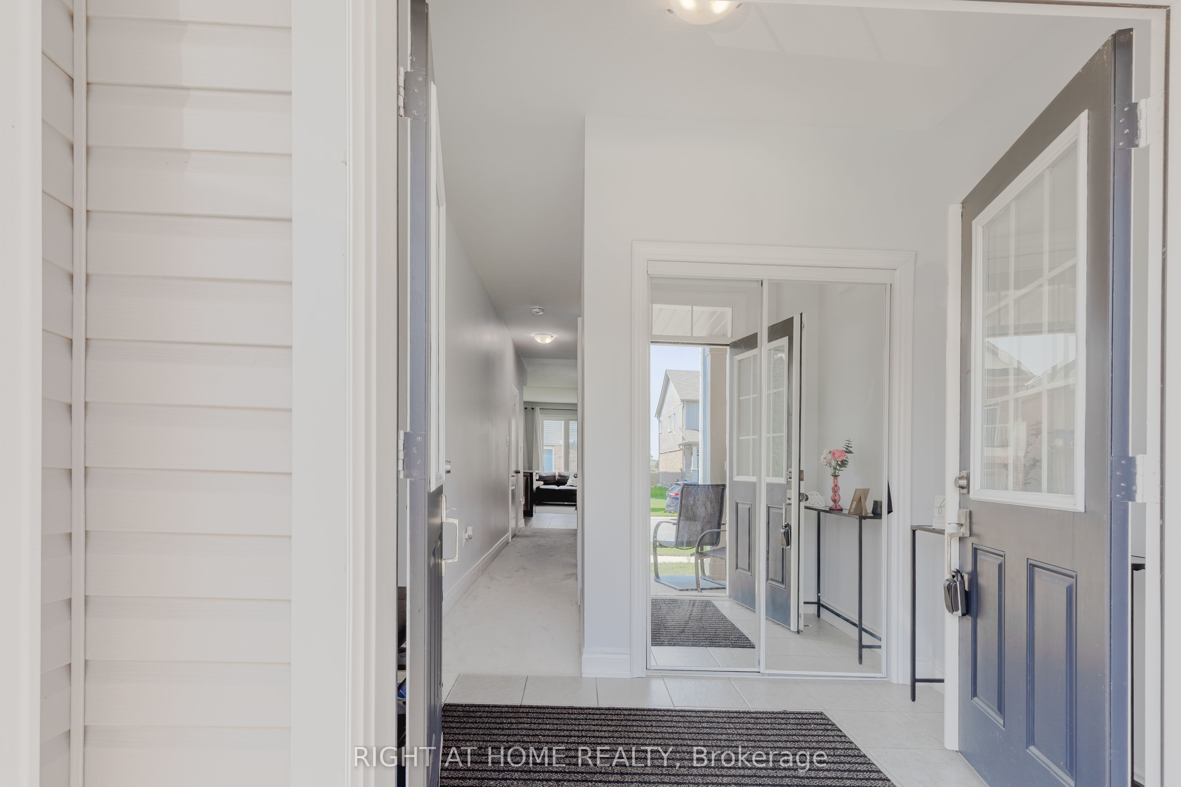7648 Hackberry Trail, Niagara Falls, ON L2H 3R5 photo 4