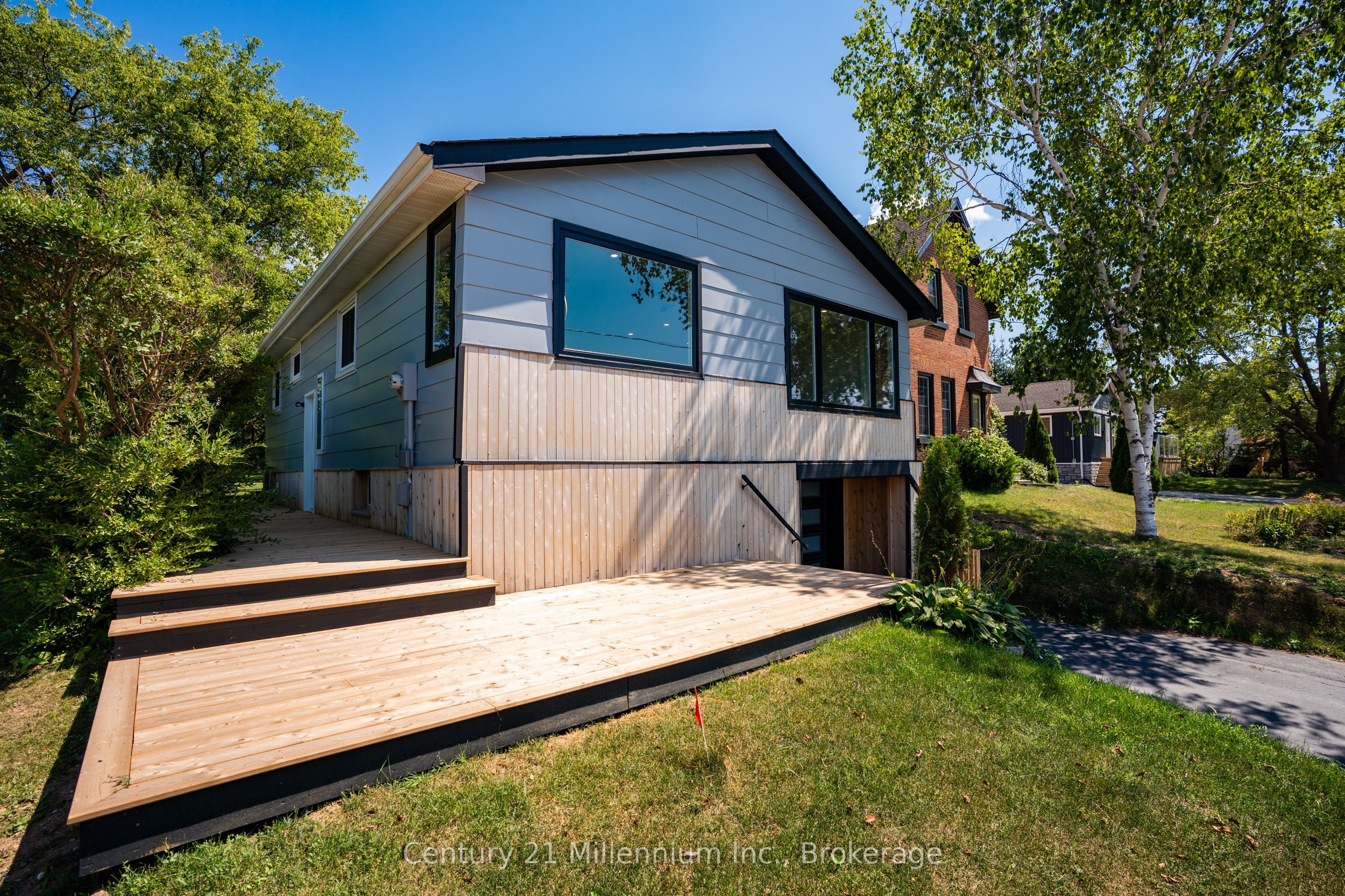 873 9th Avenue E, Owen Sound, ON N4K 3E8 photo 3