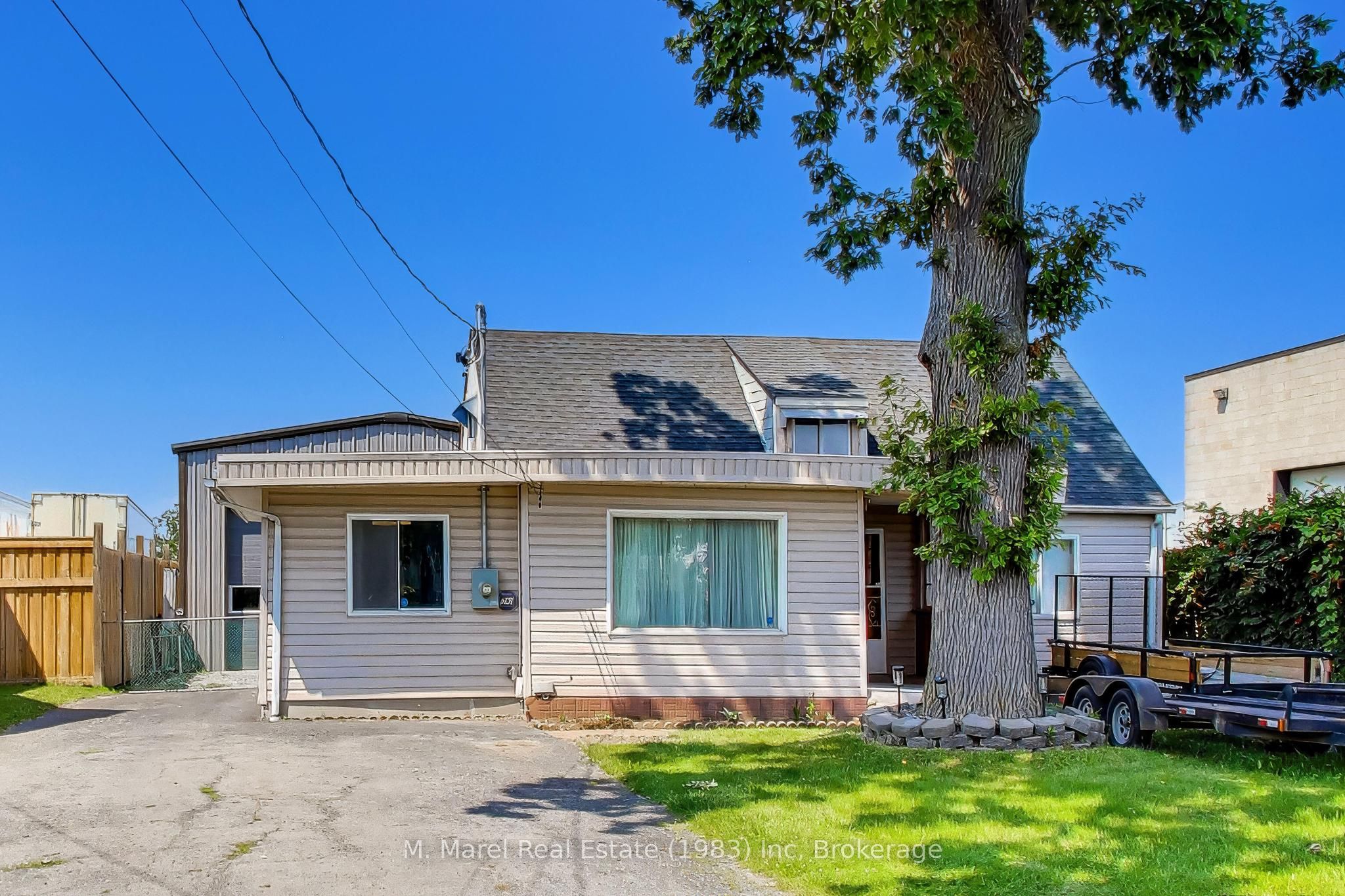 327 Dewitt Road, Hamilton, ON L8E 2T1 photo 2