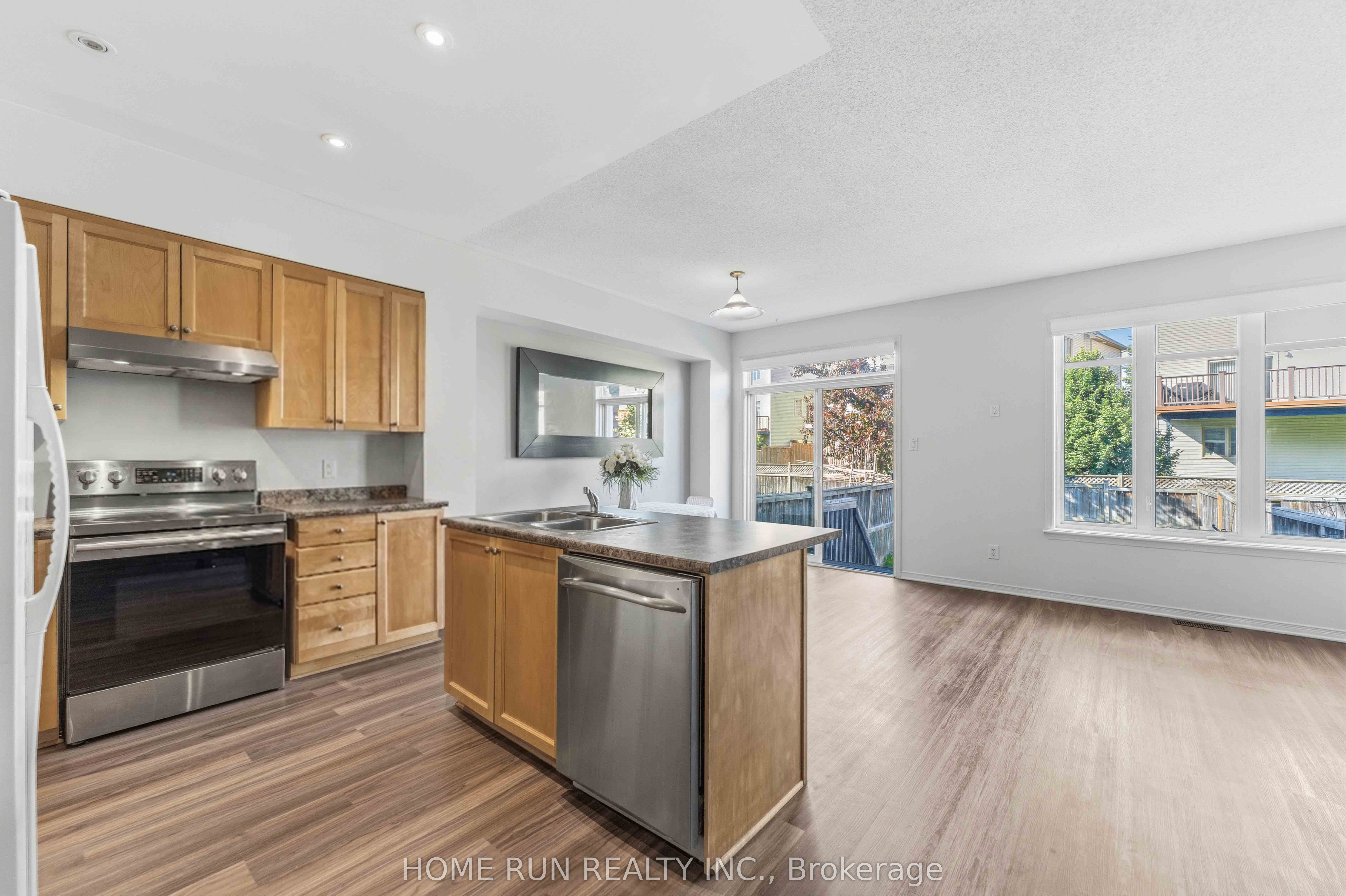 230 Badgeley Avenue, Kanata, ON K2T 0A4 photo 4