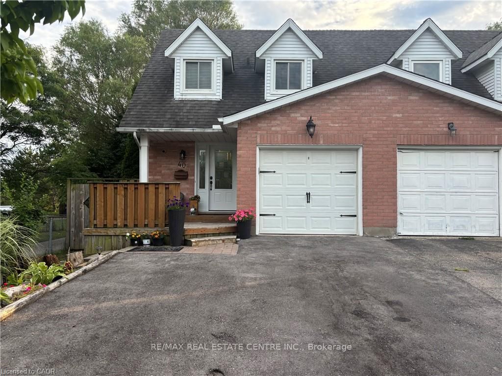 40 Caprice Court, Kitchener, ON N2M 5M2 photo 2