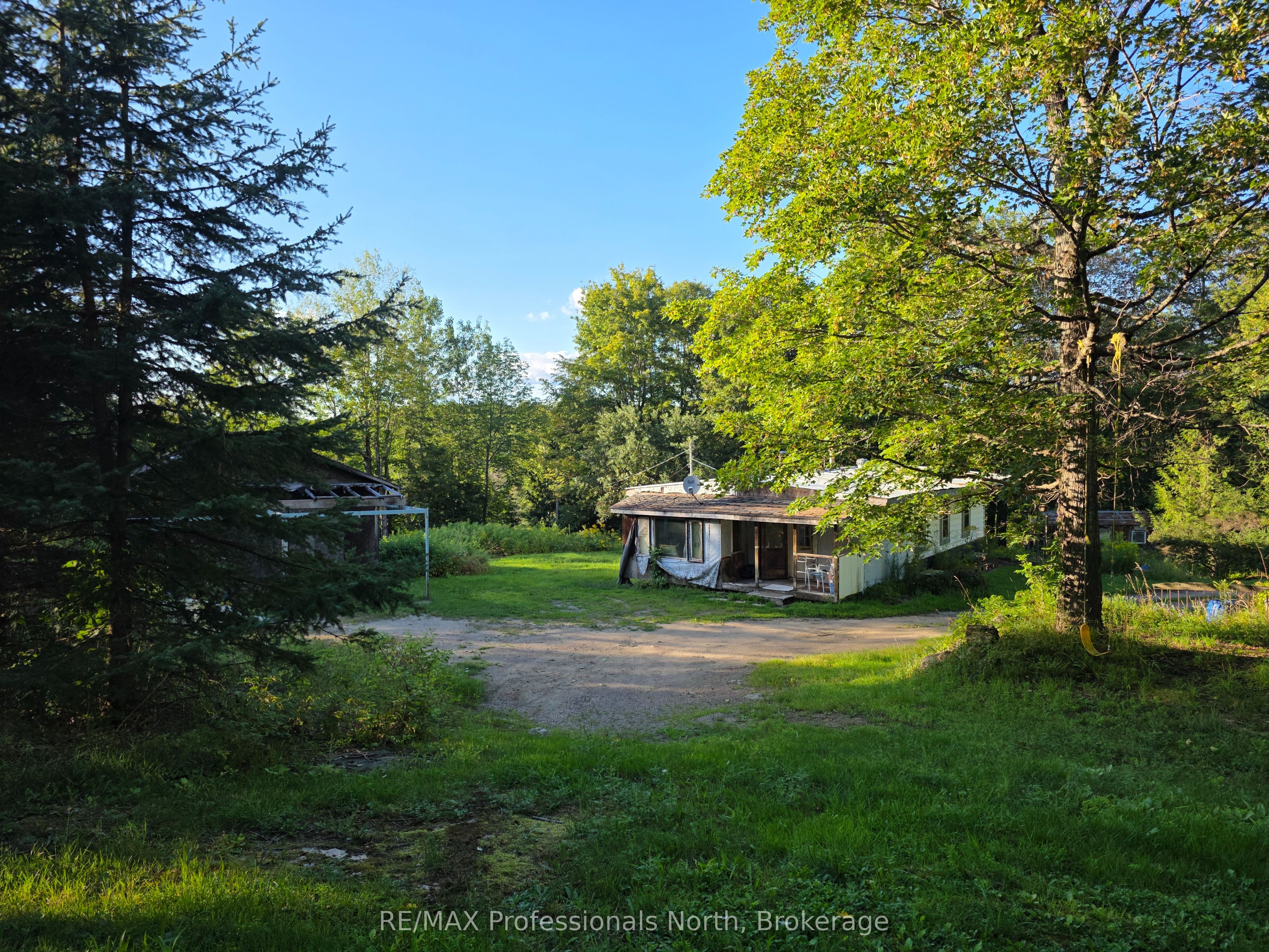 1026 Puffer Road, Minden Hills, ON K0M 2K0 photo 4