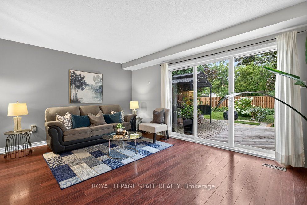 44 Frances Avenue 11, Hamilton, ON L8E 5V6 photo 4