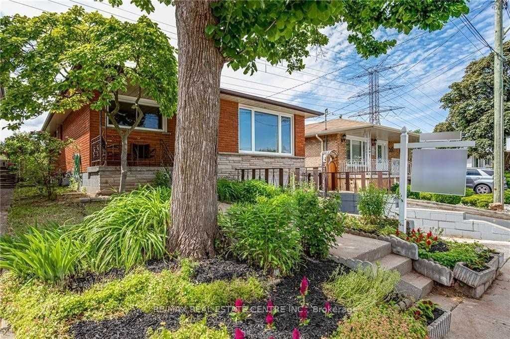 49 Selkirk Avenue Bsmt, Hamilton, ON L8H 5L6 photo 2