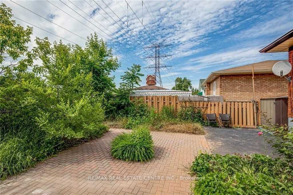 49 Selkirk Avenue Bsmt, Hamilton, ON L8H 5L6 photo 5