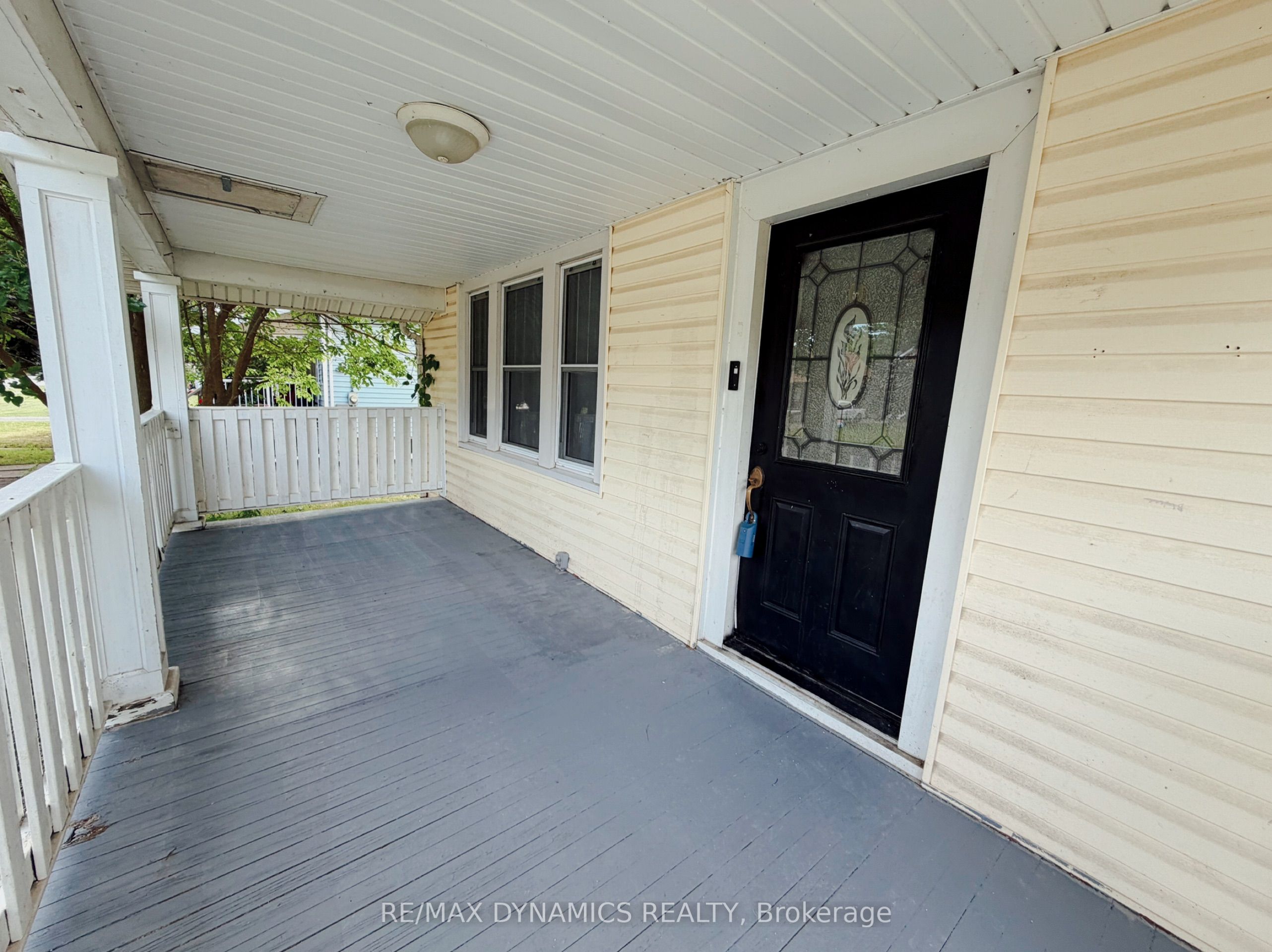 342 Brock Street, Fort Erie, ON L2A 2X3 photo 4