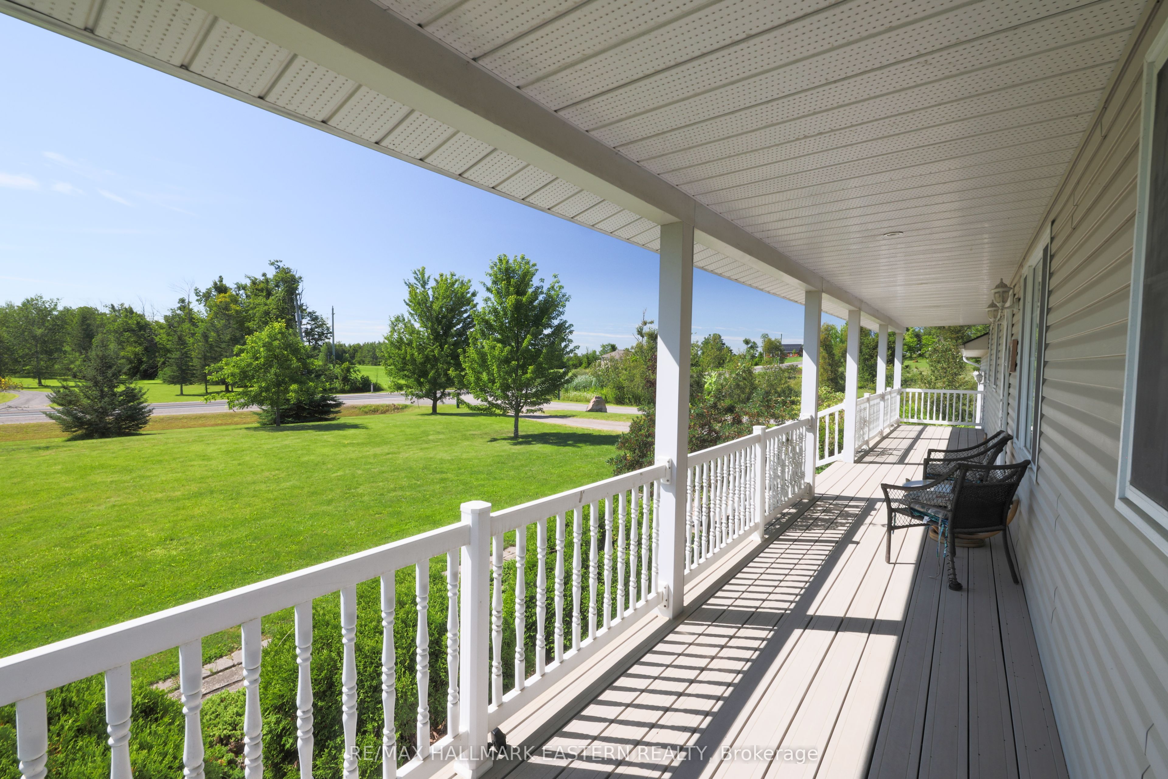 1738 8th Line, Selwyn, ON K0L 2H0 photo 2