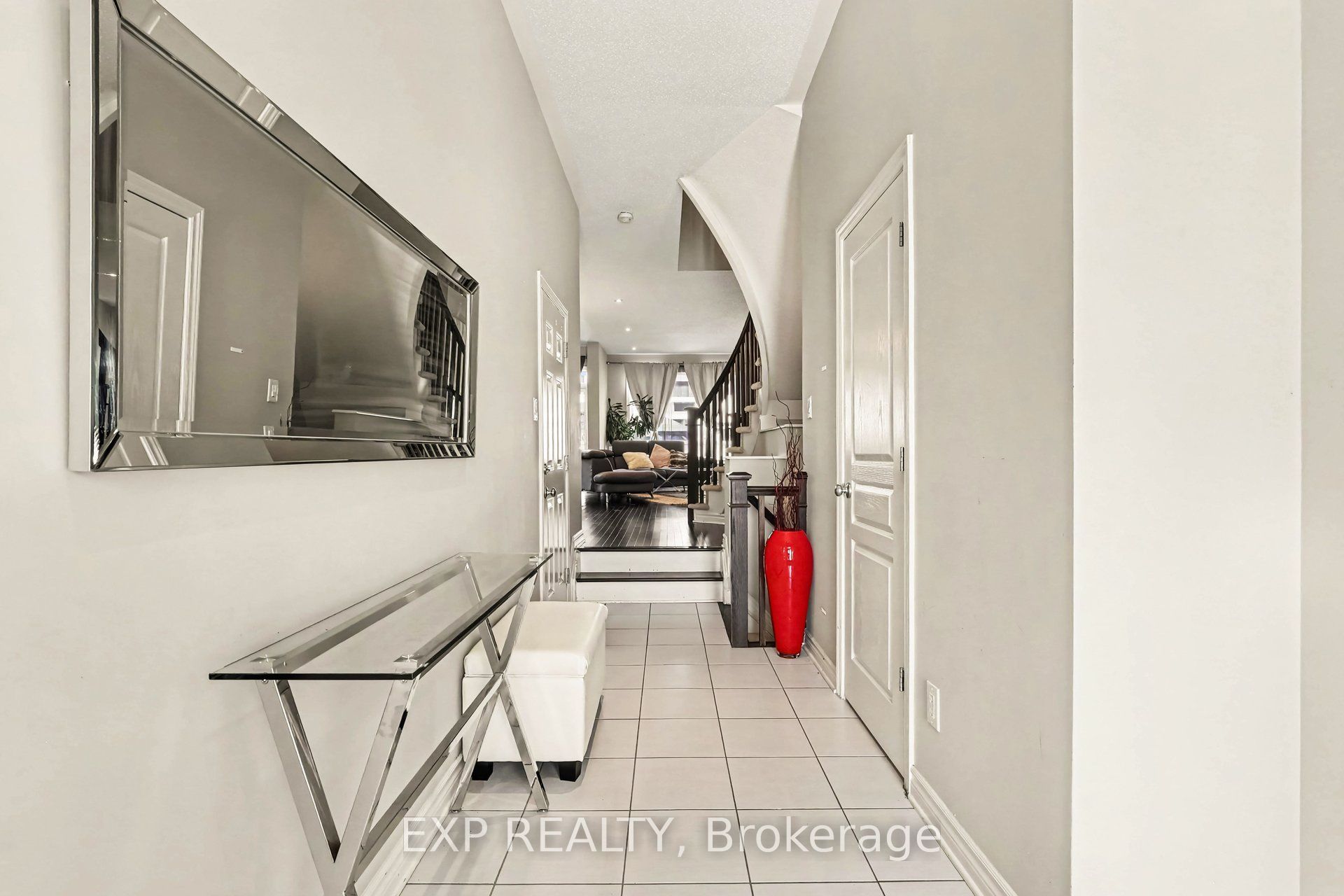 253 Shinleaf Crescent, Orleans - Convent Glen and Area, ON K1W 0J2 photo 4