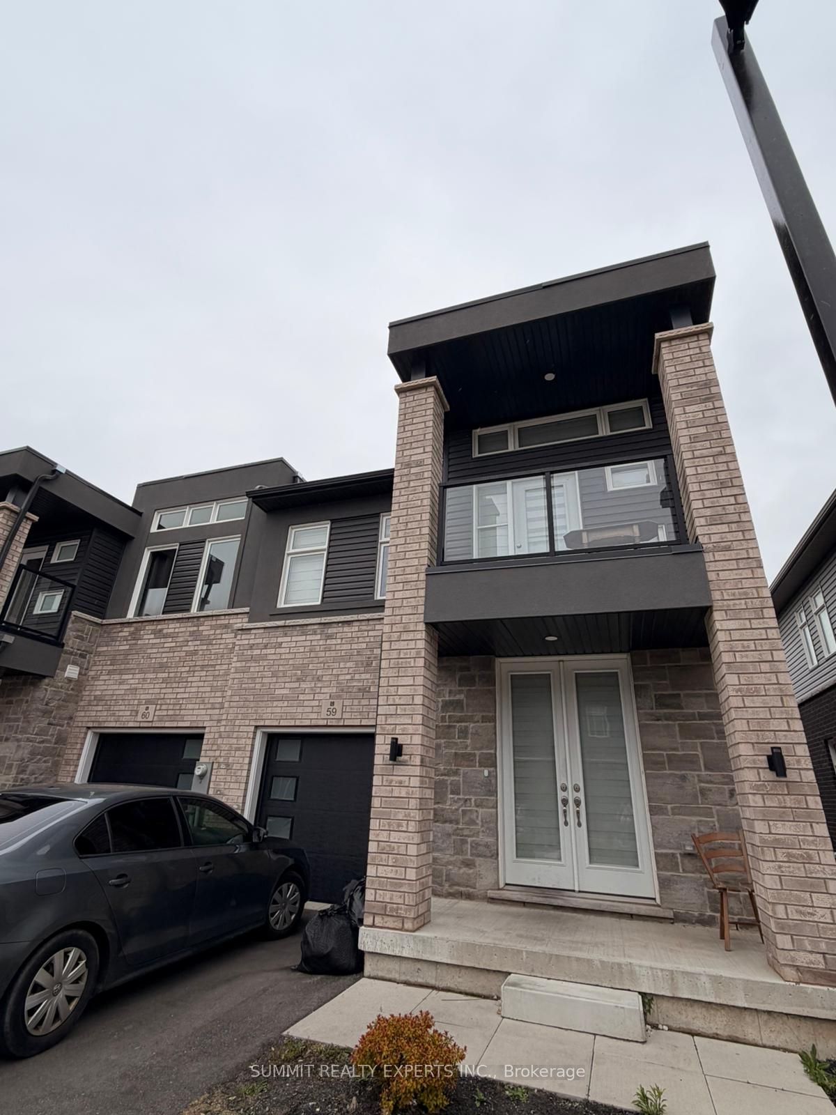 5672 Dorchester Road 59, Niagara Falls, ON L2G 5S3 photo 2
