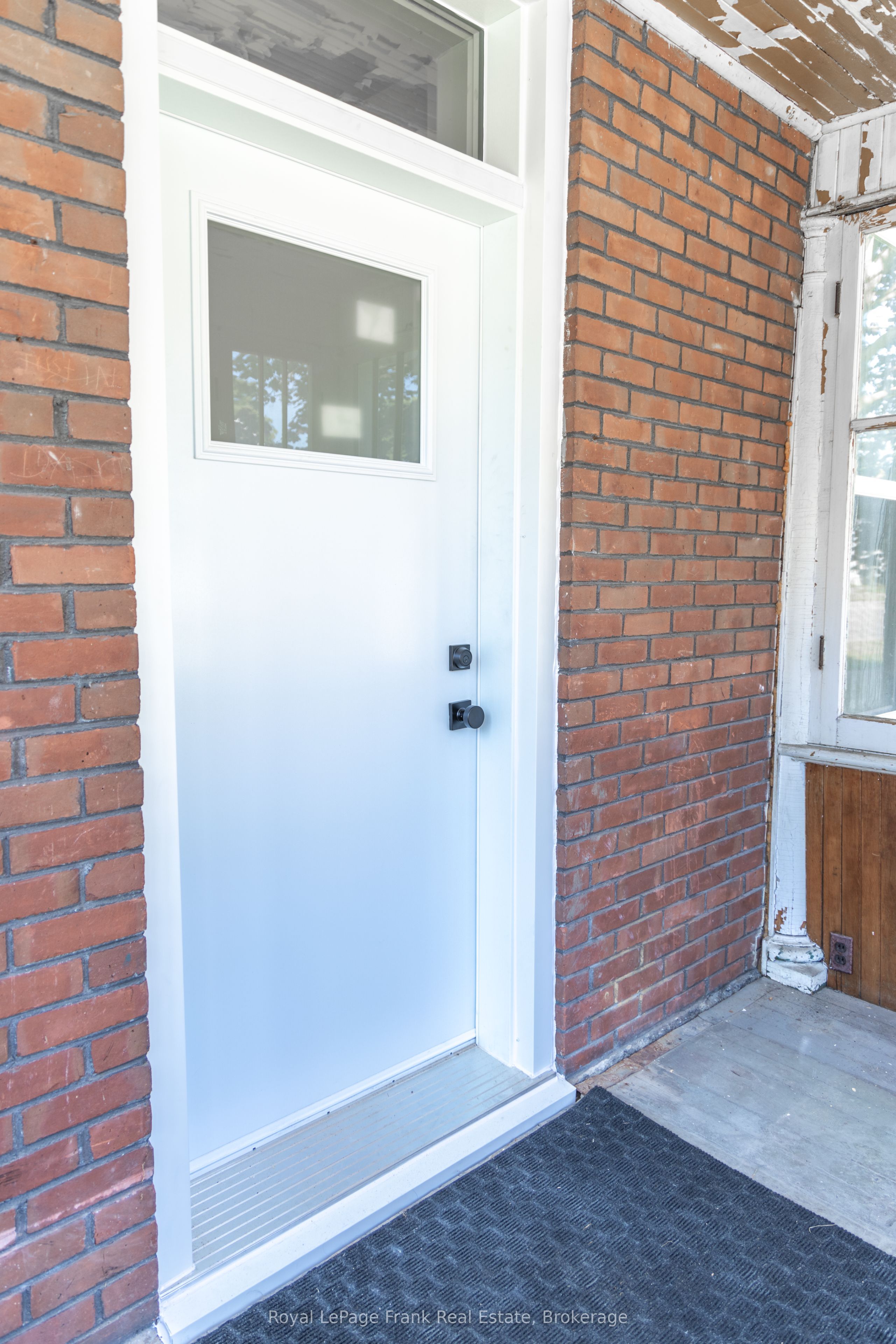 37 Durham Street W, Kawartha Lakes, ON K9V 2P3 photo 3
