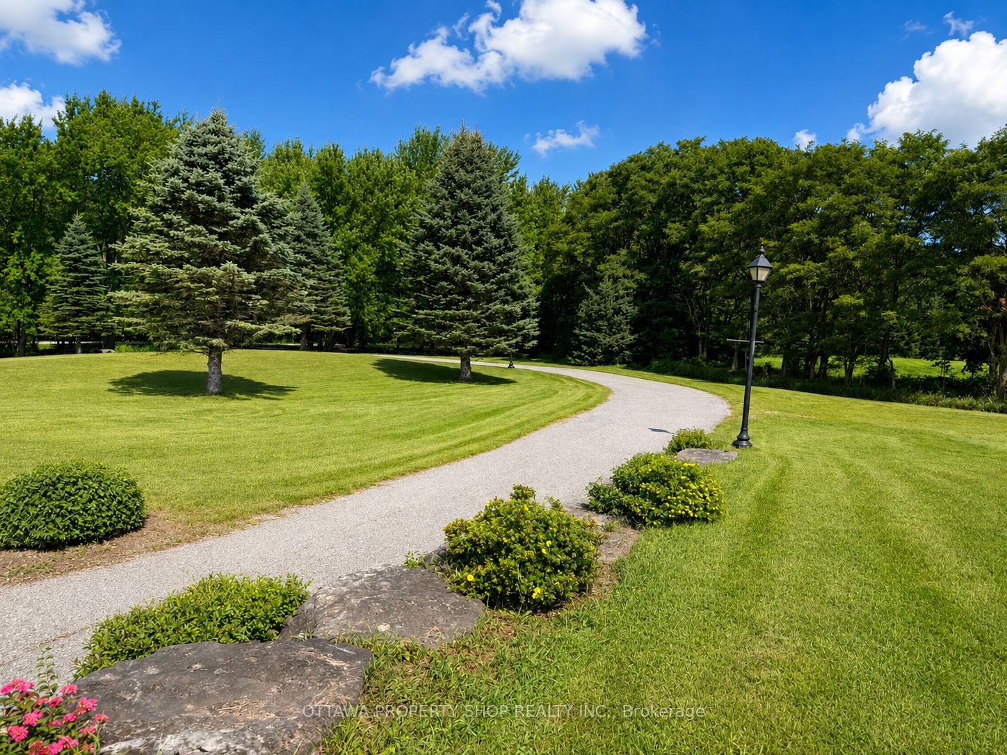 3031 Greenland Road, Constance Bay - Dunrobin - Kilmaurs - Woodlawn, ON K0A 1T0 photo 2