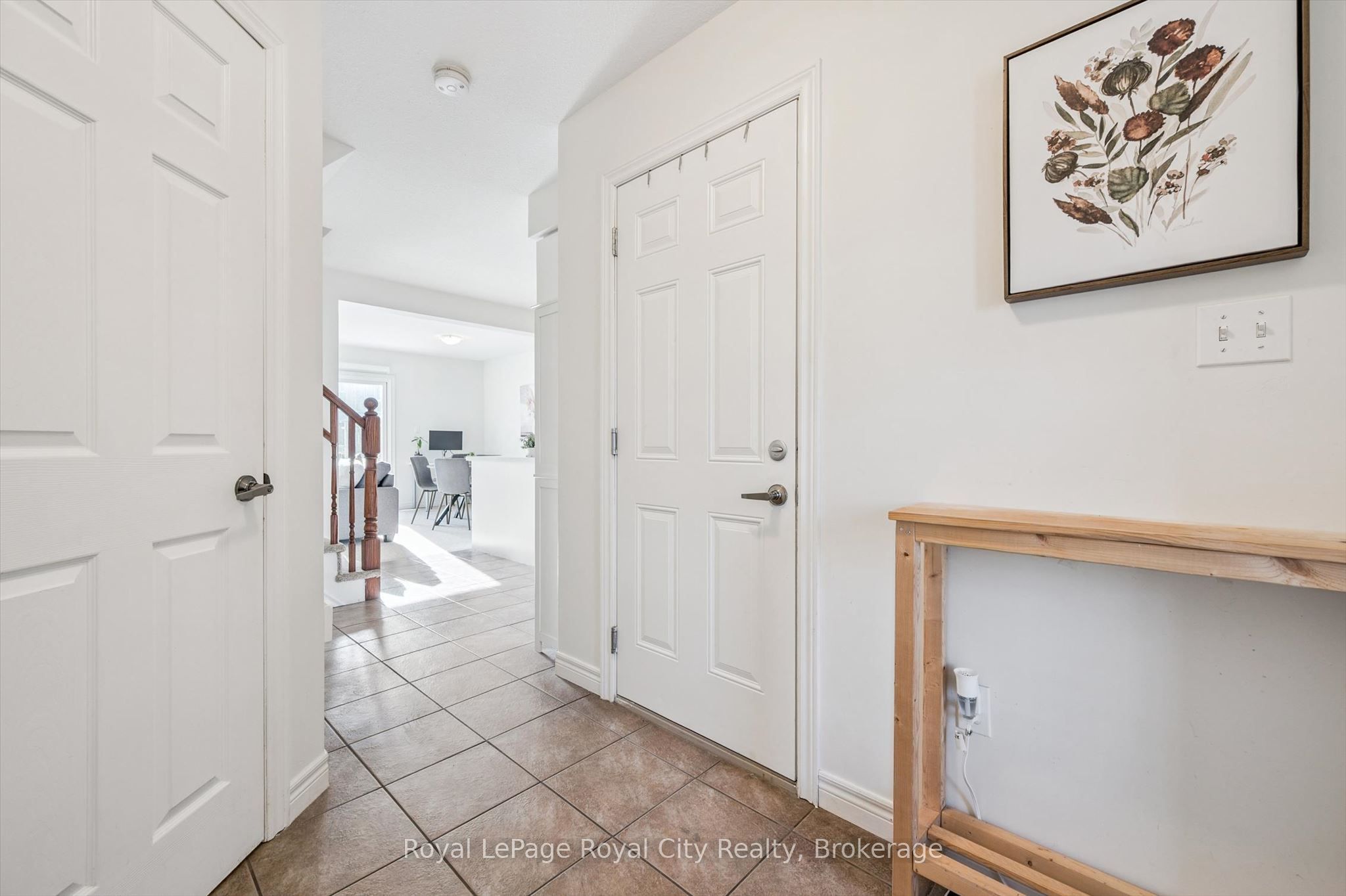 361 Arkell Road 6, Guelph, ON N1L 1E5 photo 2