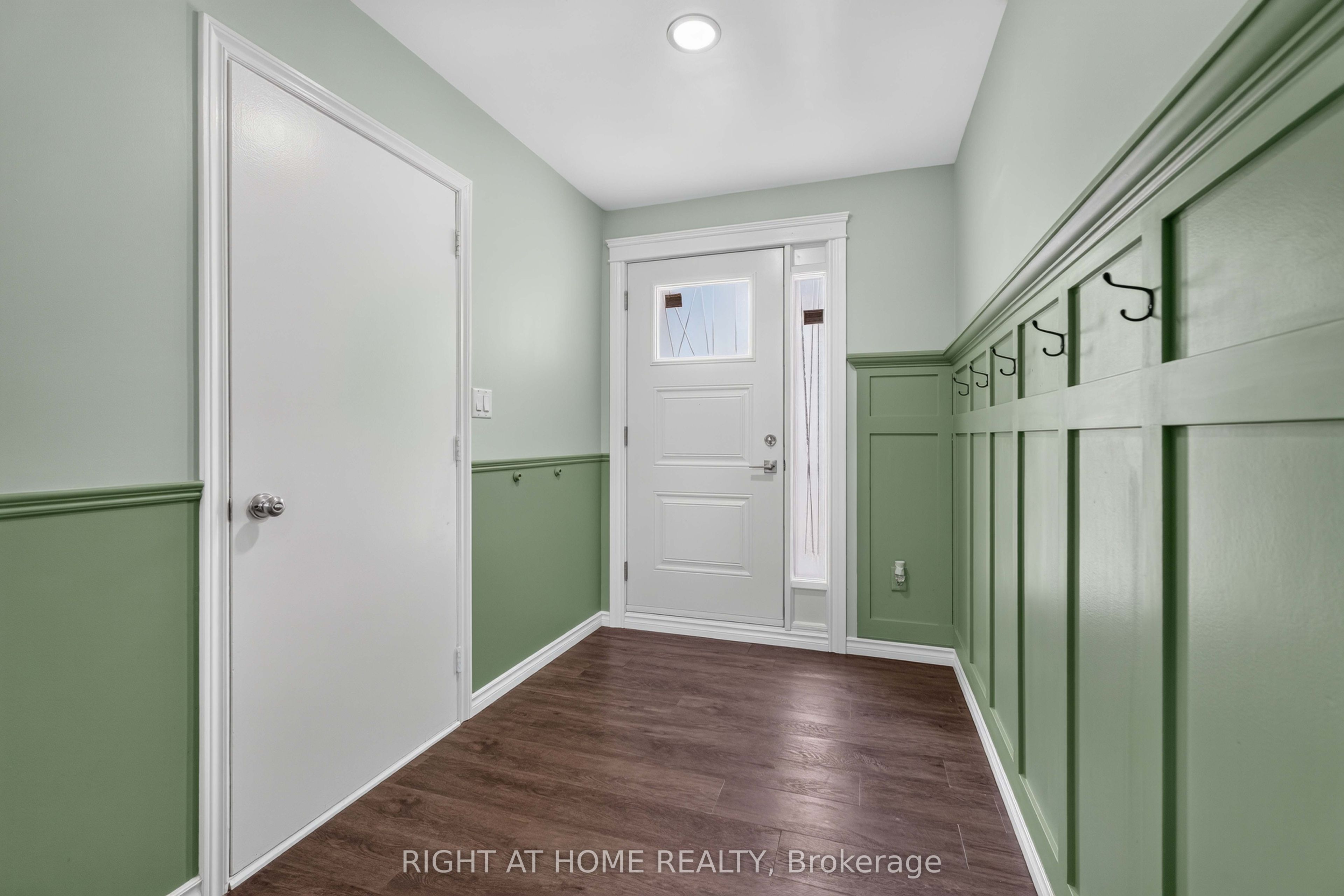 66 Summercrest Drive 3, Hamilton, ON L8K 6M6 photo 2