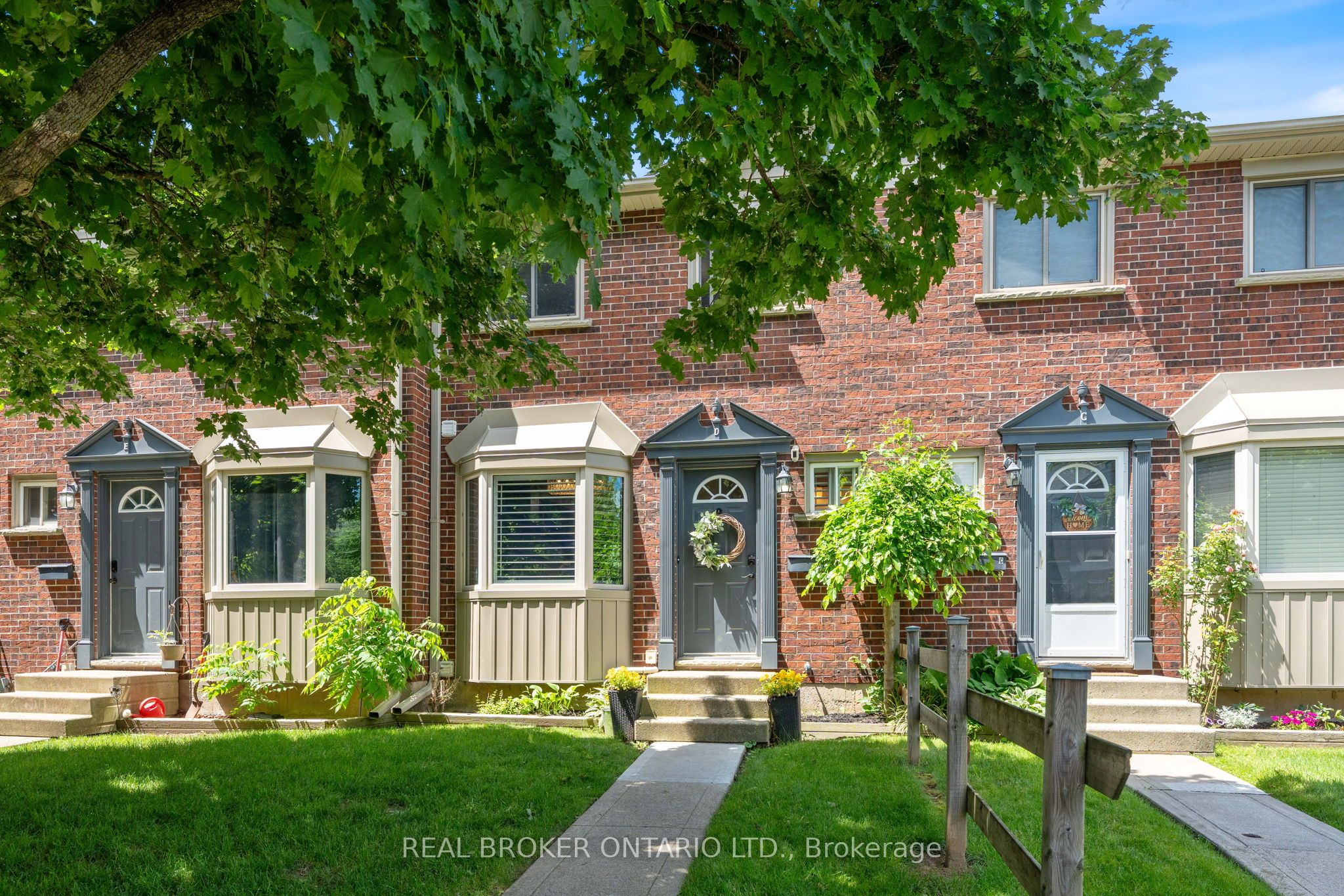 149 Brantwood Park Road D, Brantford, ON N3P 1X9 photo 3